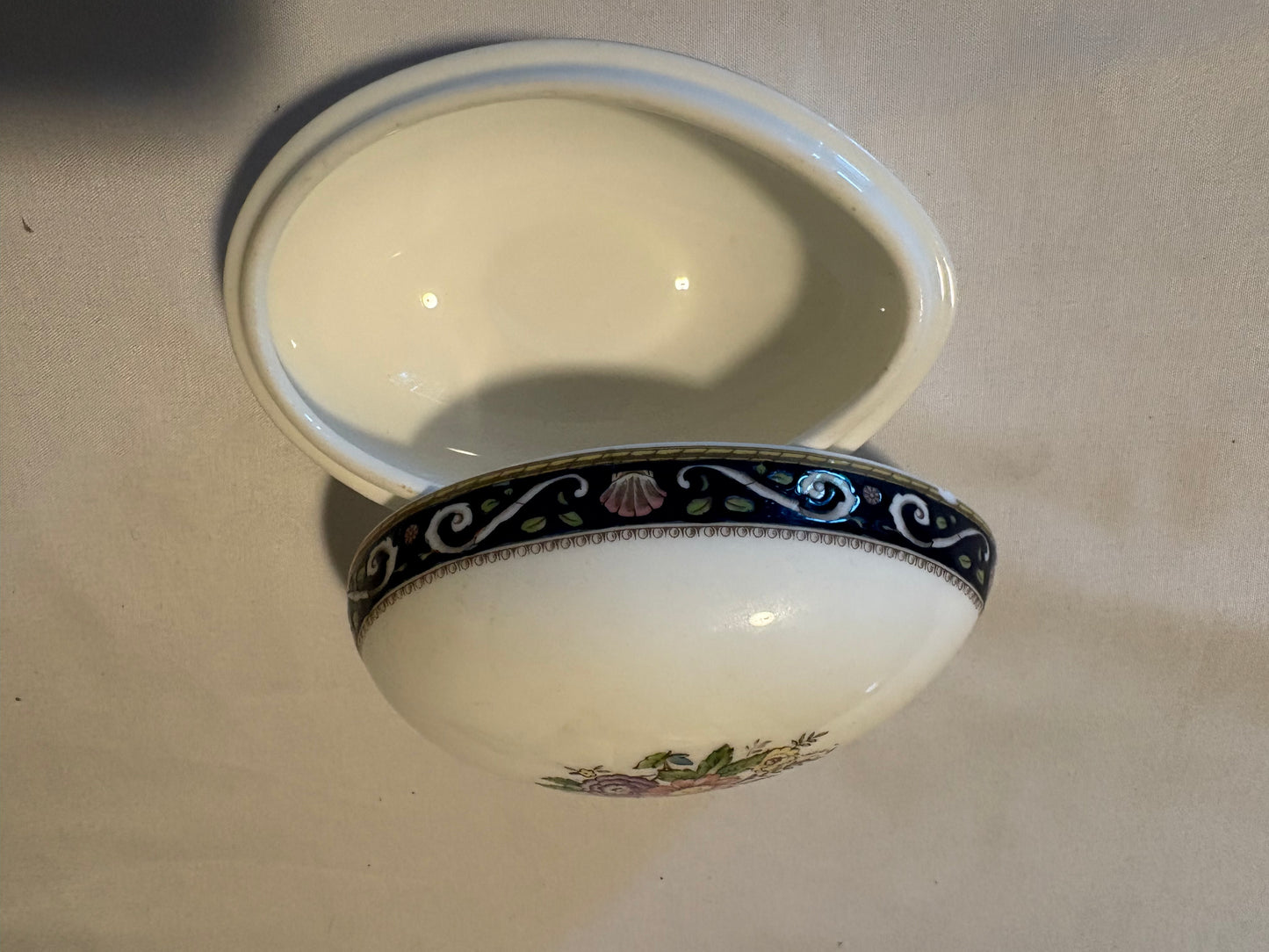 Wedgwood Bone China Bowl Floral Pattern Made in England Vintage Dish