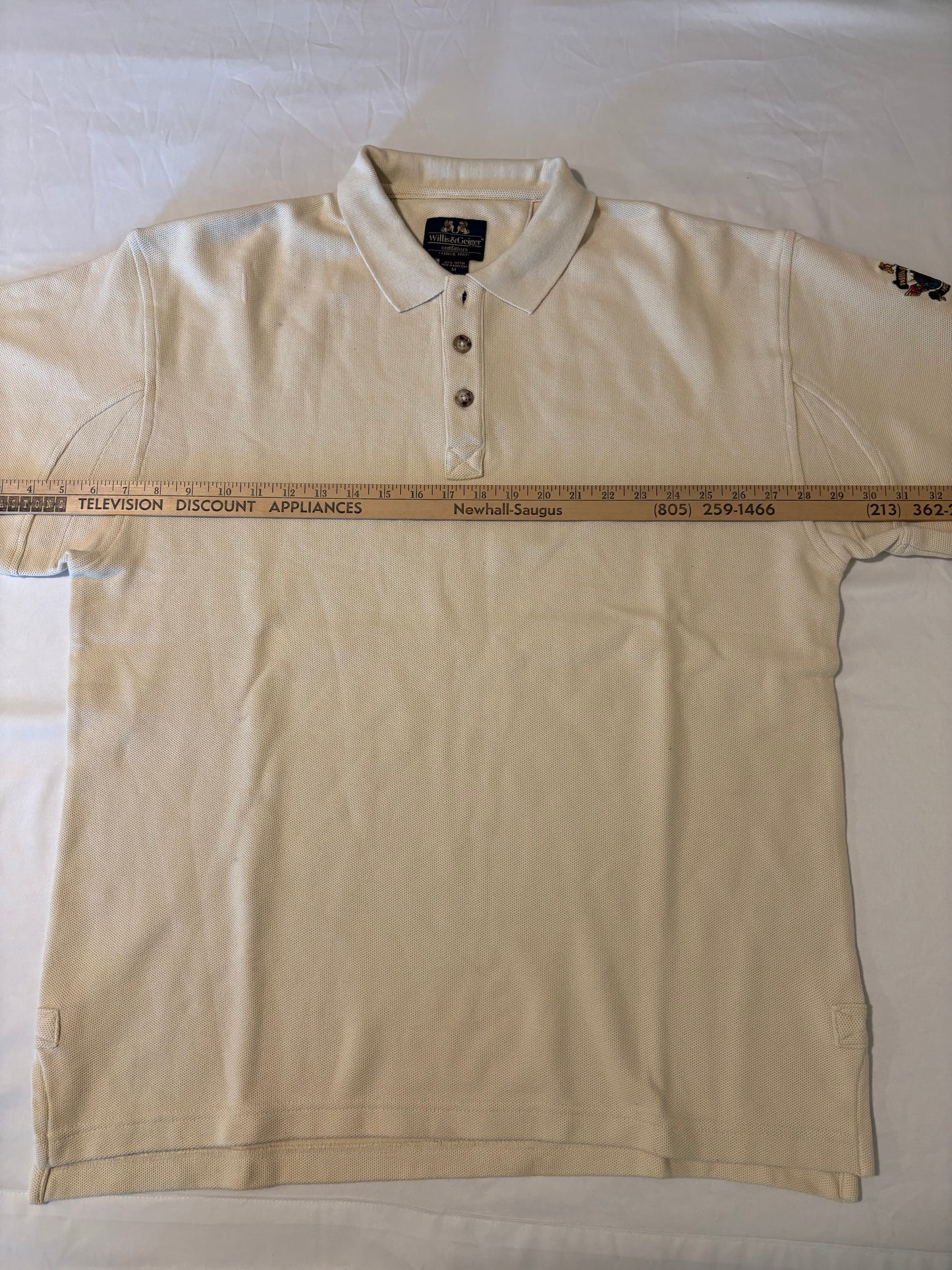 Willis & Geiger Mens M Polo Shirt Cream Embroidered Crest 100% Cotton Hong Kong