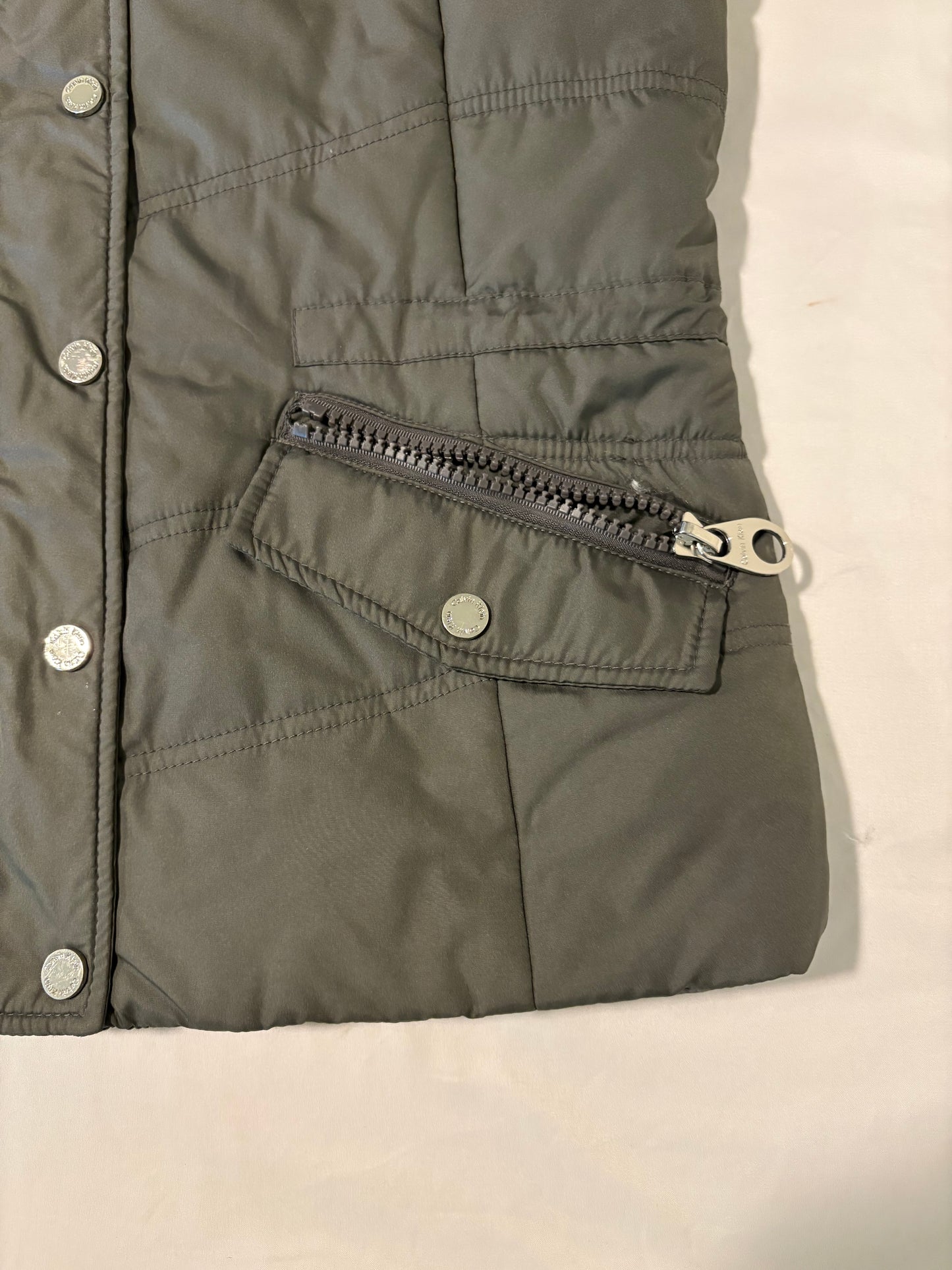 Calvin Klein Gray Puffer Vest Women’s Large Zip Front Rib Collar Lined CK