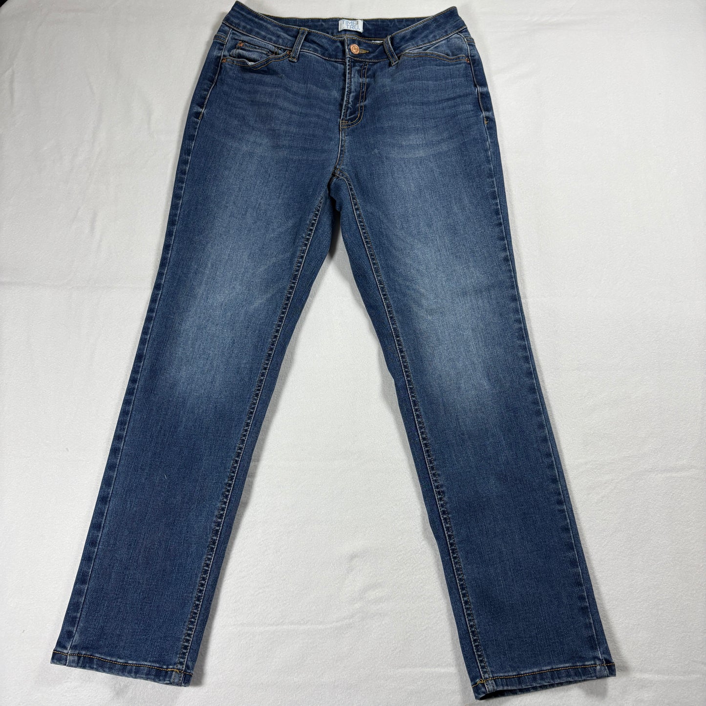 Time And Tru Womens Jeans 8 Regular Blue Straight Leg Stretch Classic Denim Pants