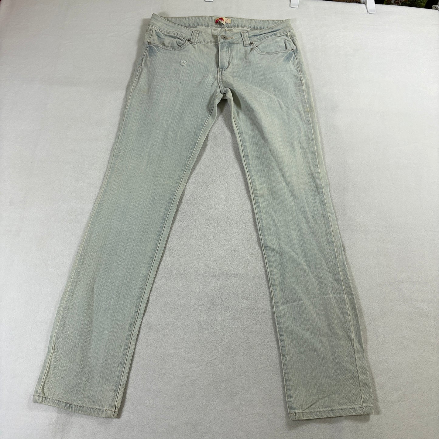 Skinny Light Wash Jeans Distressed Stretch Tag 21 Fits Like 31X32 Faded Denim
