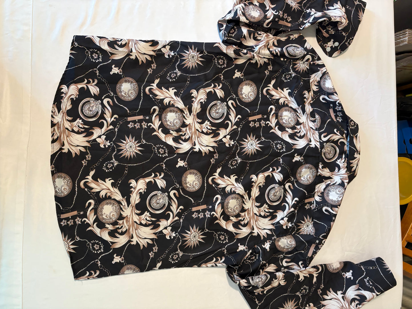 FOHEMR Mens Shirt L Baroque Chain Print Black Gold Long Sleeve Dressy Top