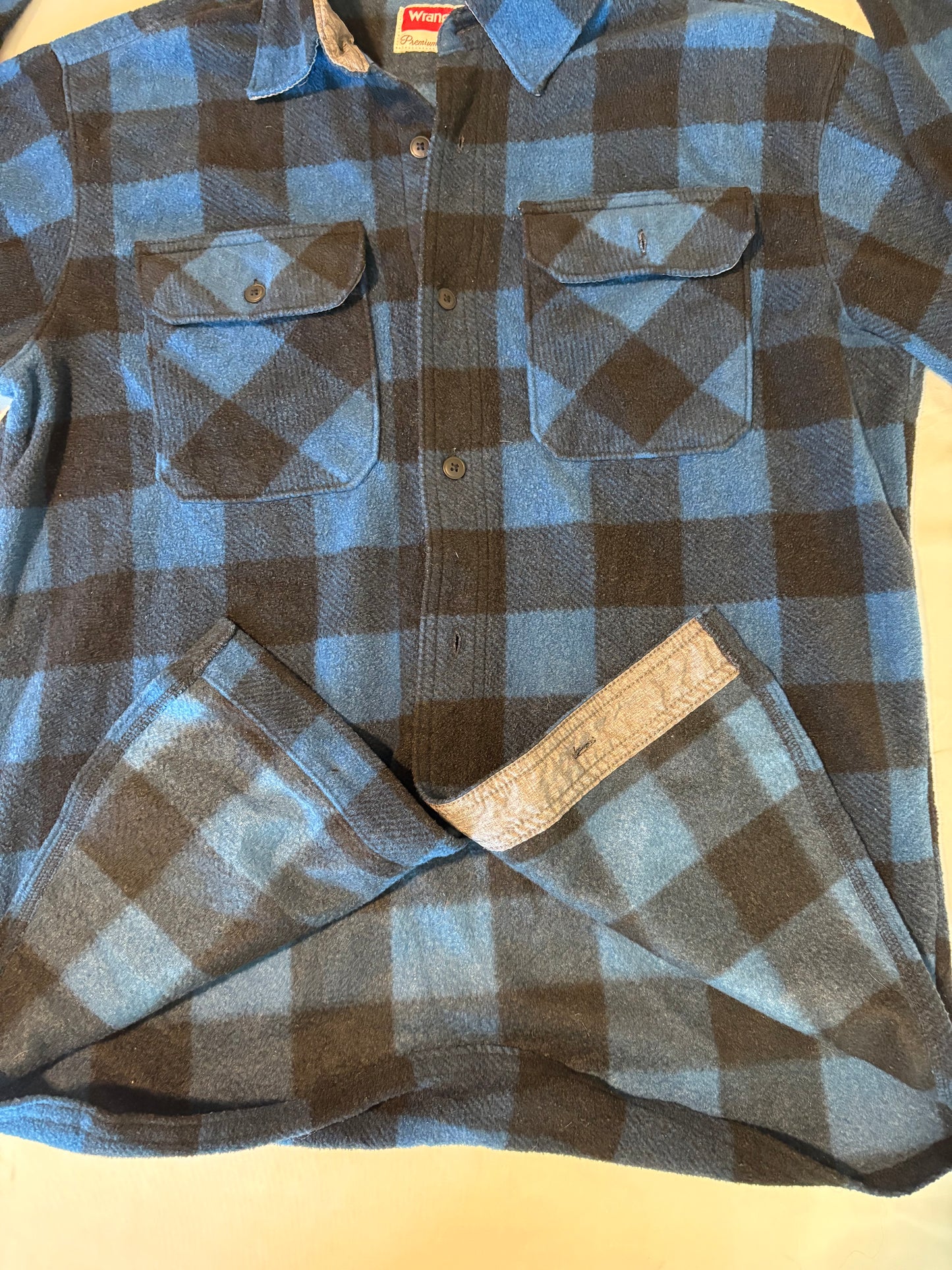 Wrangler Men's S Blue Black Buffalo Plaid Flannel Shirt Snap Front Pockets