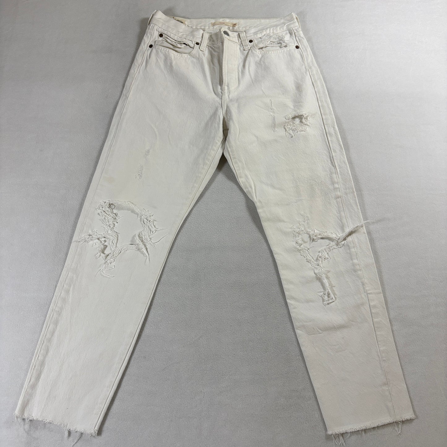 Distressed White Wedgie Jeans Levi’s Premium Tag 28 Fits Like 28X27 Raw Hem
