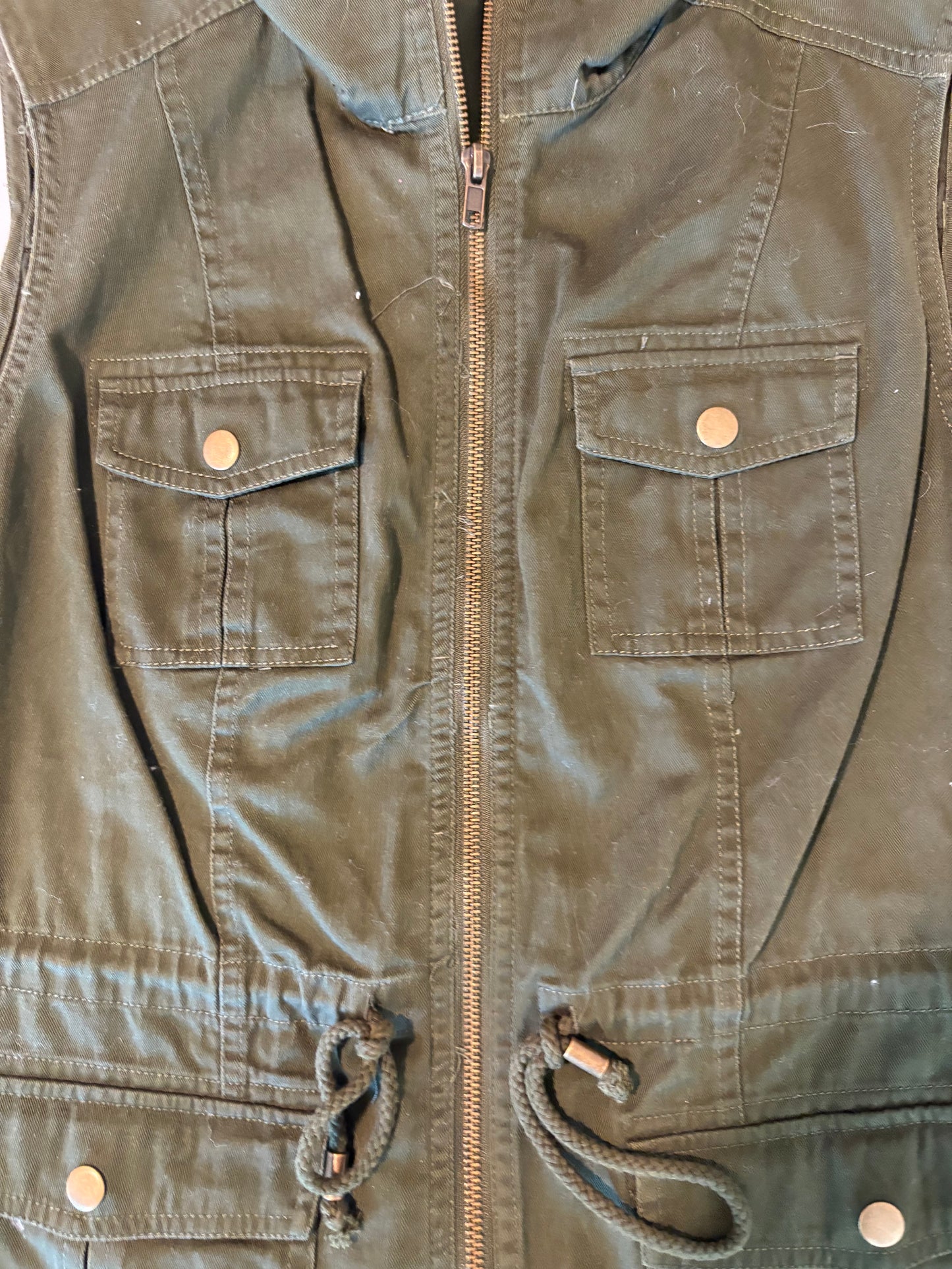 Merona Olive Green Utility Vest Women’s Size M Drawstring Cargo Pockets Zip Front