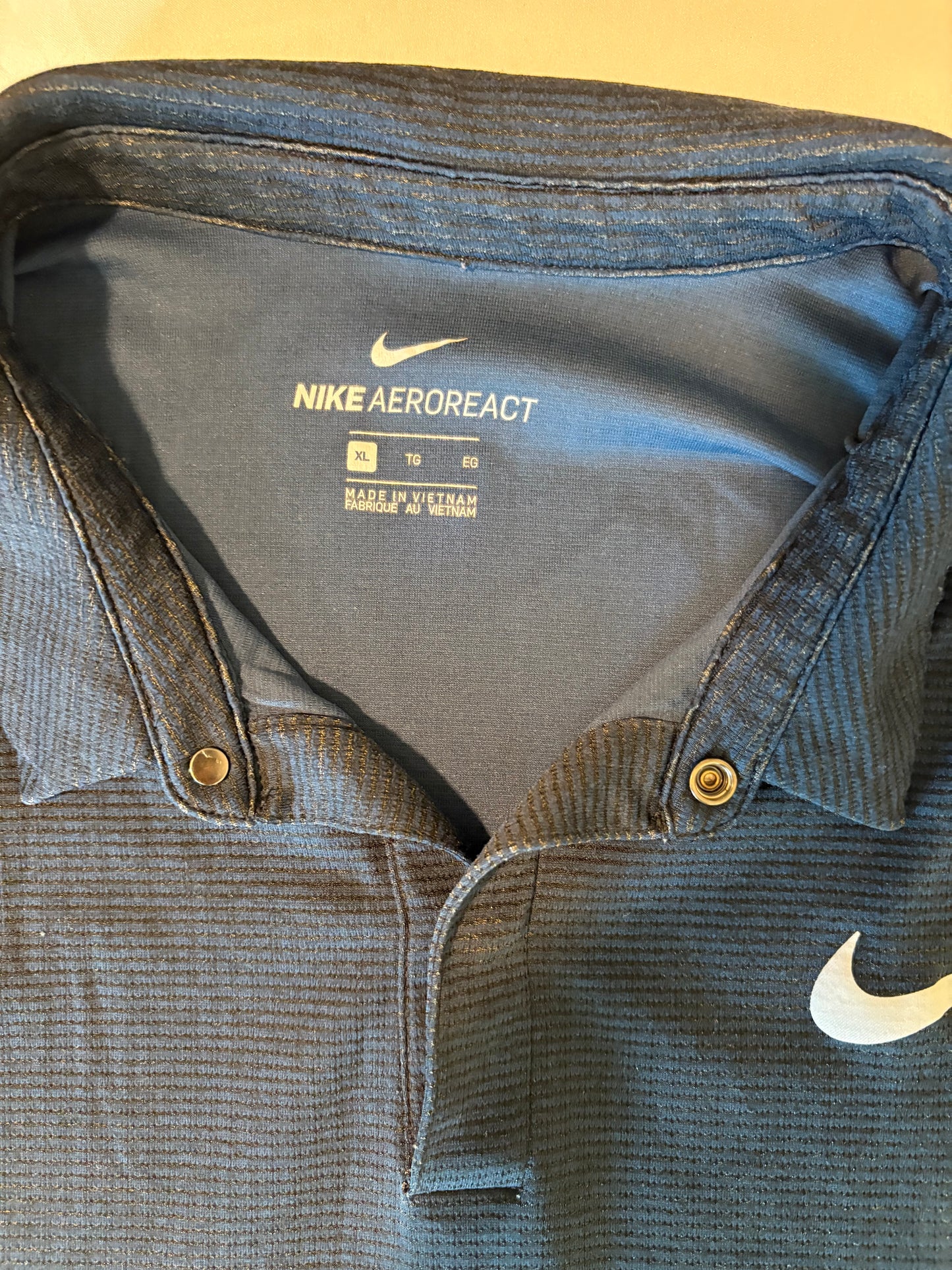 Nike AeroReact Polo Shirt Mens XL Blue Golf Tennis Dri-Fit Style Lightweight
