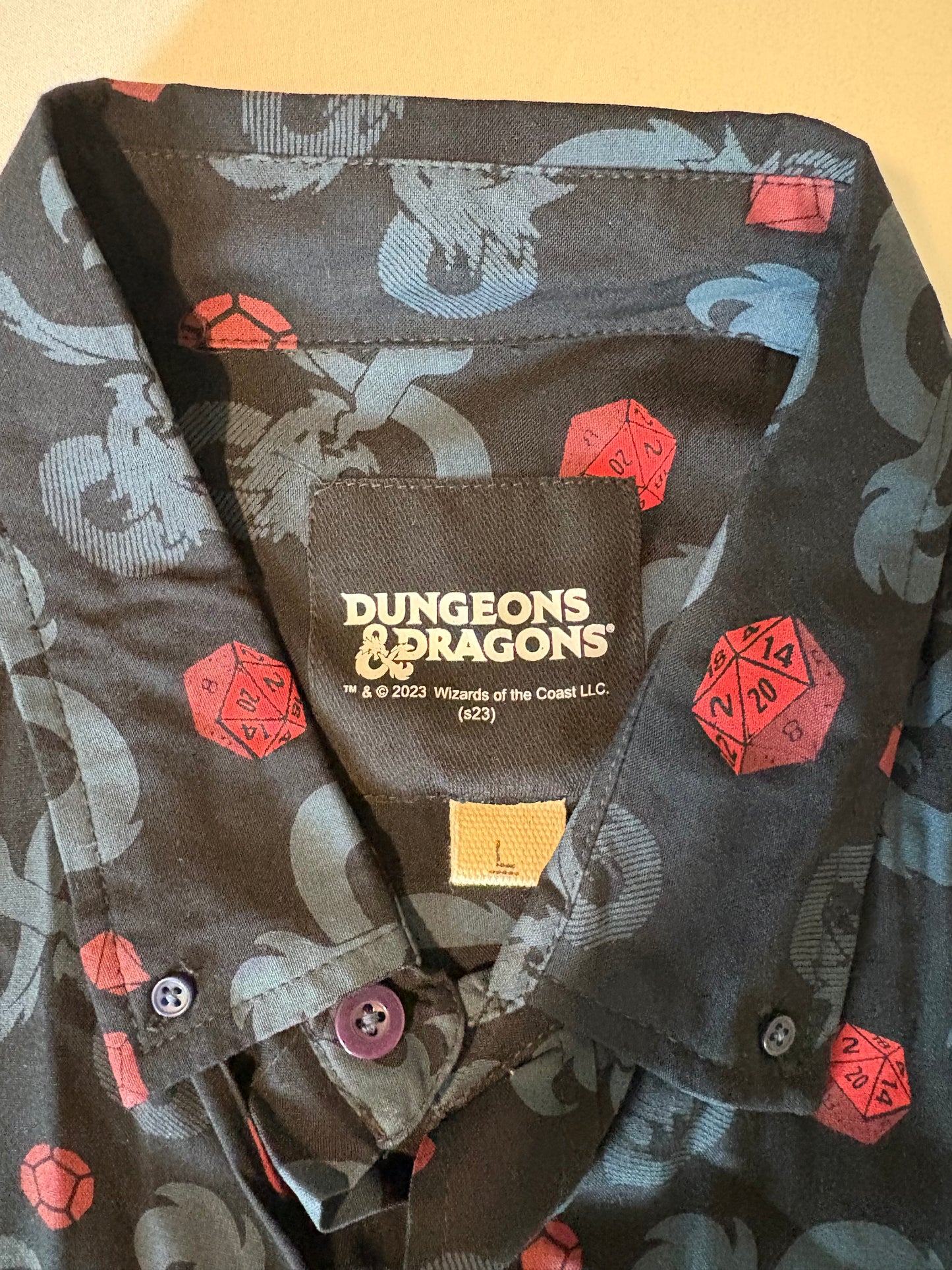 Dungeons & Dragons Shirt Large Button Up Black Red Dice Dragon 2023 Wizards L