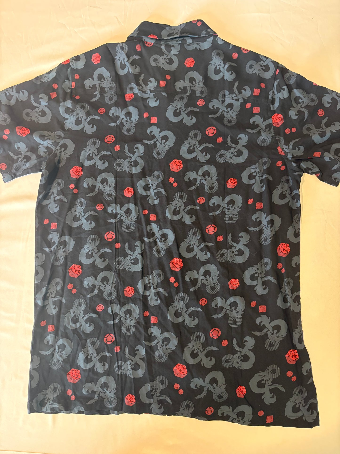 Dungeons & Dragons Shirt Large Button Up Black Red Dice Dragon 2023 Wizards L