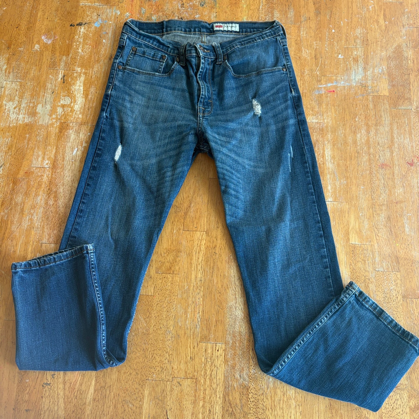 Wrangler Slim Straight Jeans 31x30 Distressed Denim Tag 31 Fits Like 29X29 Y2K