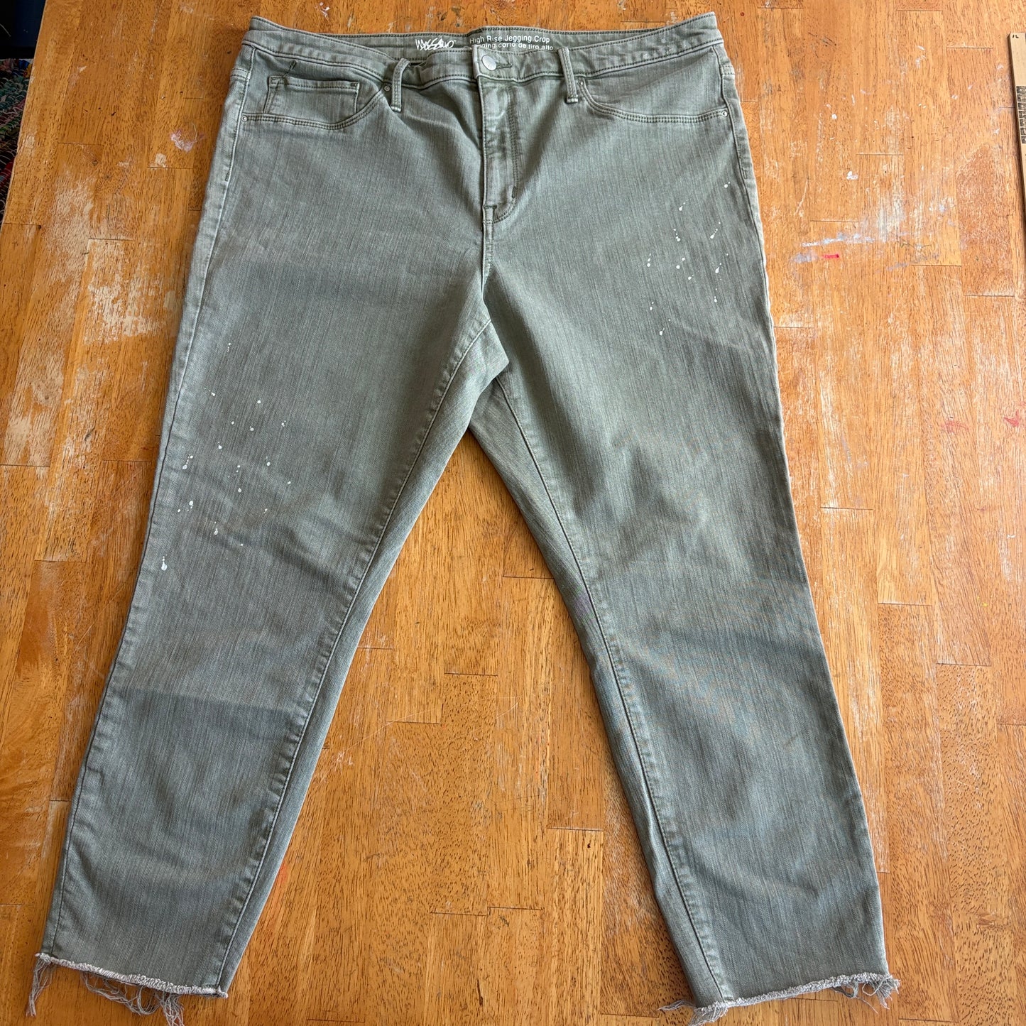 High Rise Jegging Crop Paint Splatter Olive Mossimo 18 Fits Like 37X25 Raw Hem