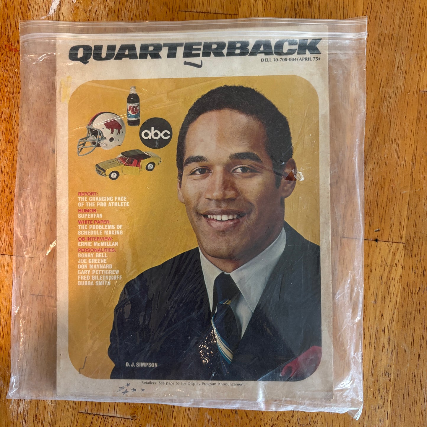 Vintage Quarterback Magazine Lot 1971 OJ Simpson NFL Dell Pro Football Collectible