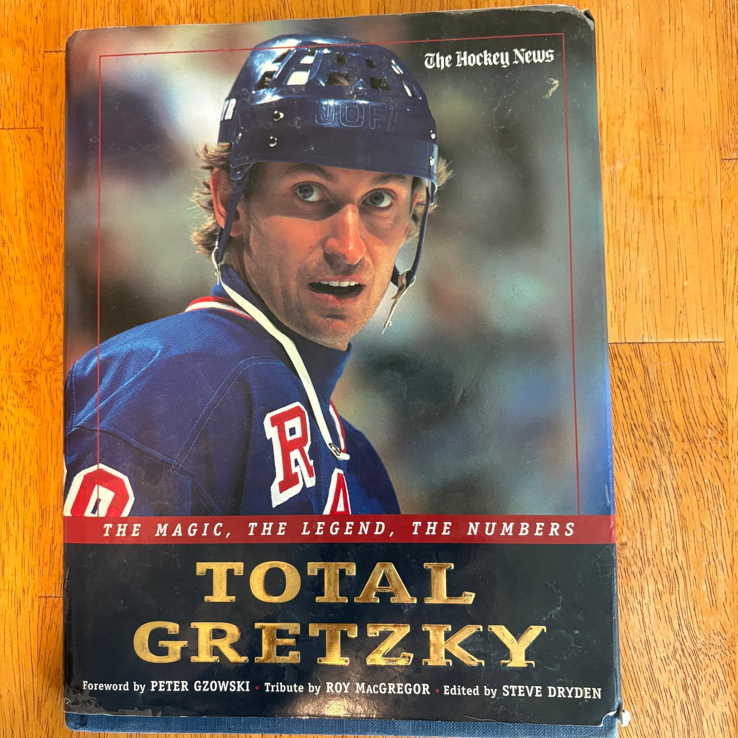 Total Gretzky Hockey News Book Wayne Gretzky Career Tribute Stats Photos Vintage