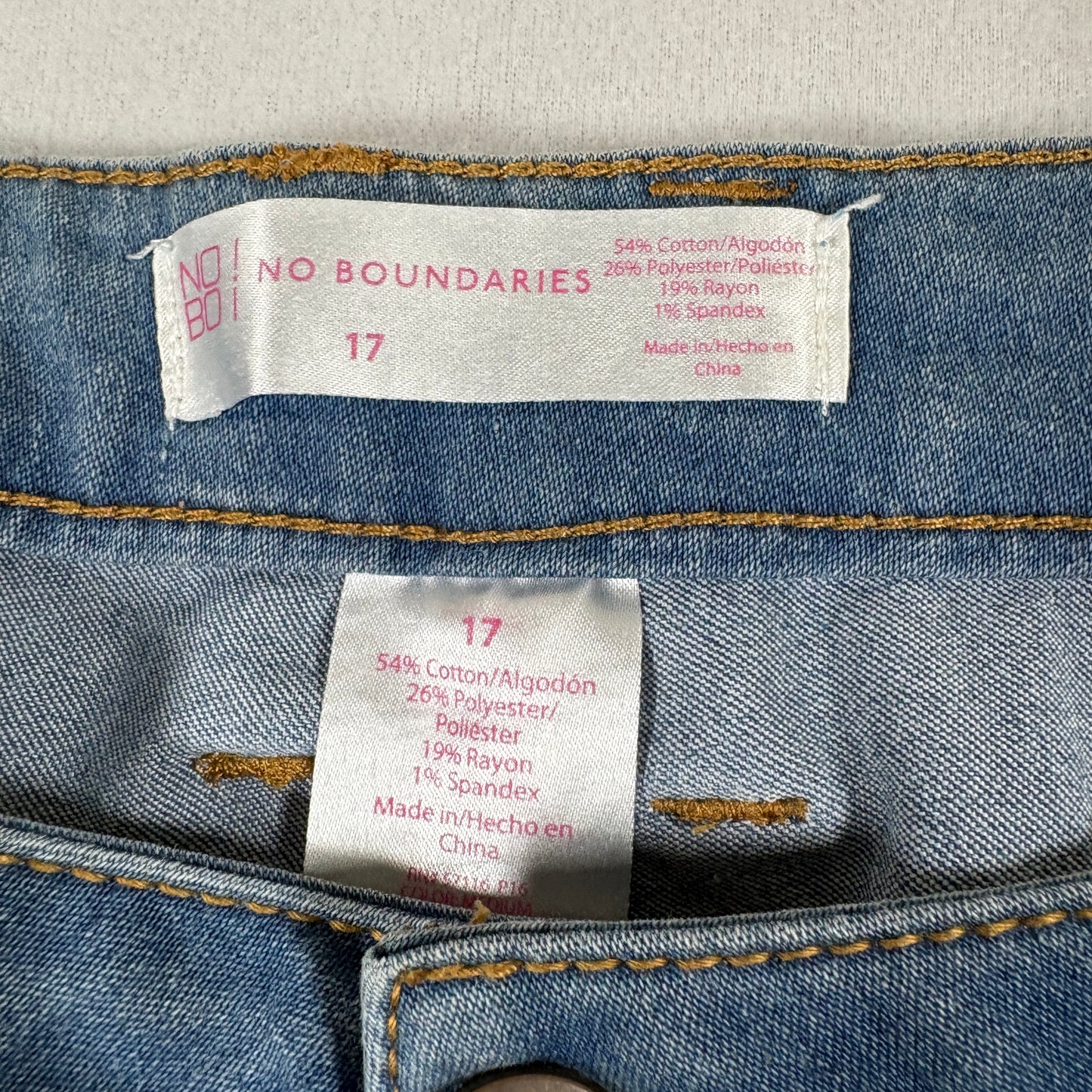 No Boundaries Womens Jeans Size 17 Blue Denim Stretch High Rise Y2K Curvy Fit