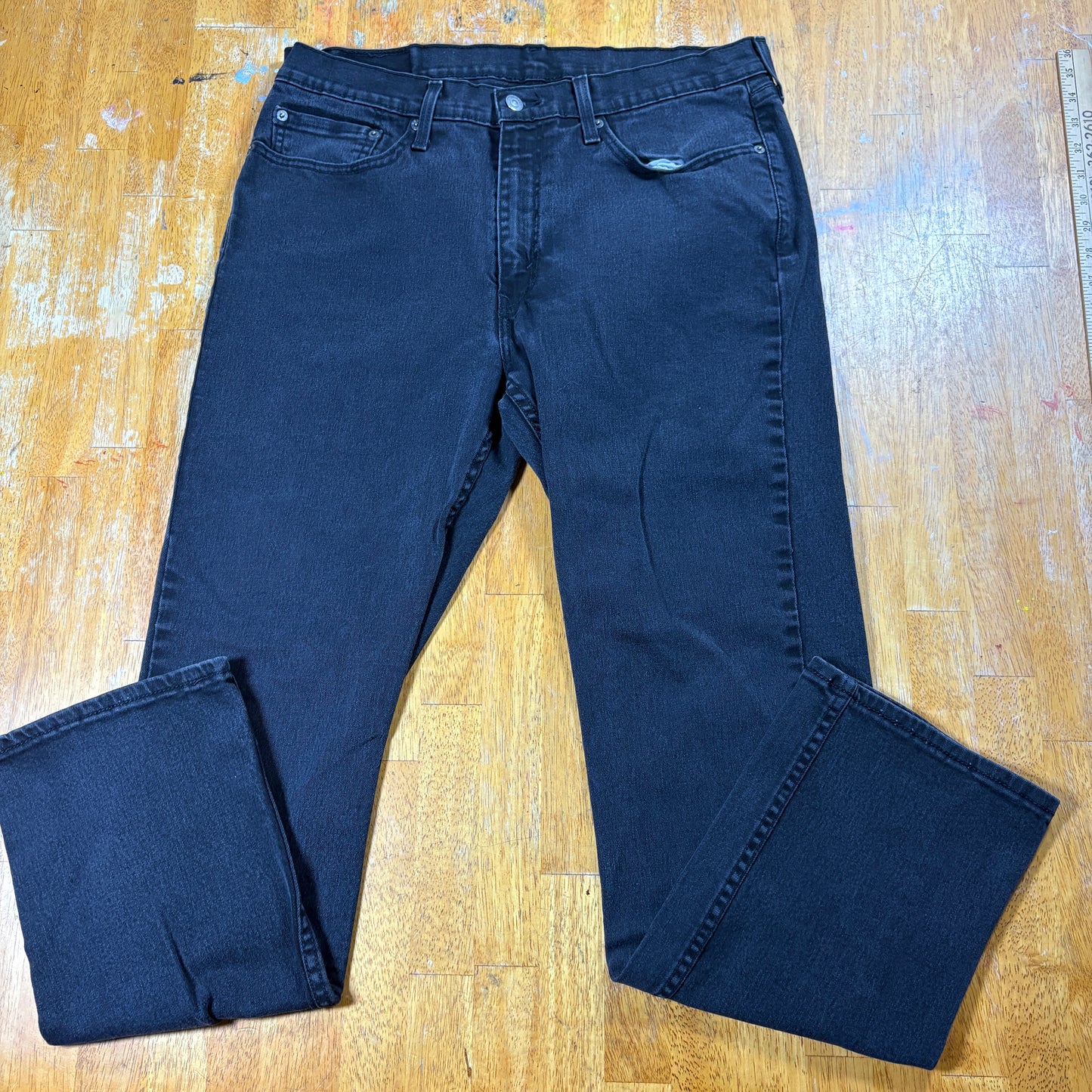 Levis 514 Jeans Mens 35x32 Black Straight Fit Vintage Streetwear Denim Casual OG