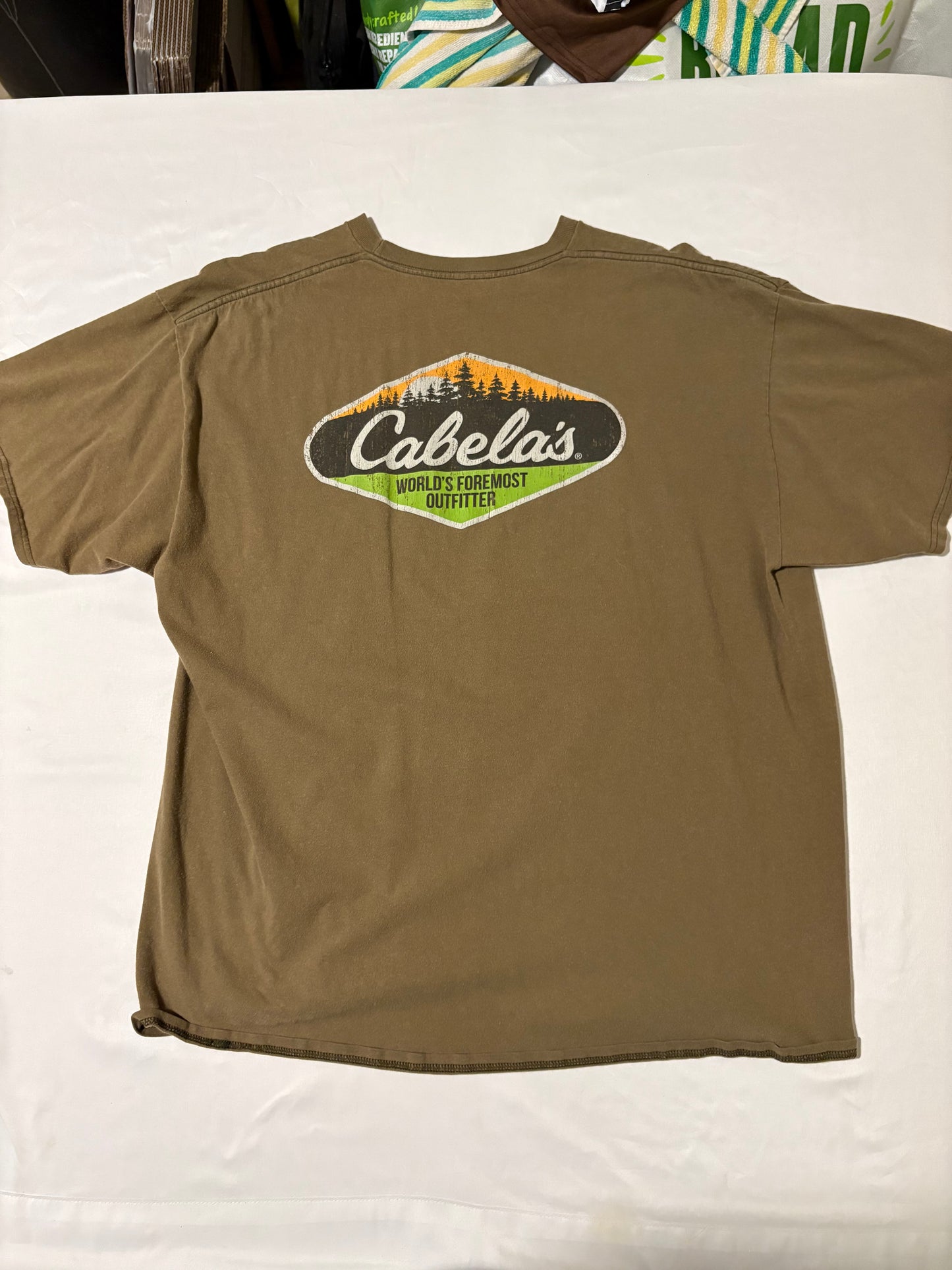 Cabela’s Men’s Brown Logo T-Shirt 2XL Short Sleeve Outdoor Hunting Fishing Tee