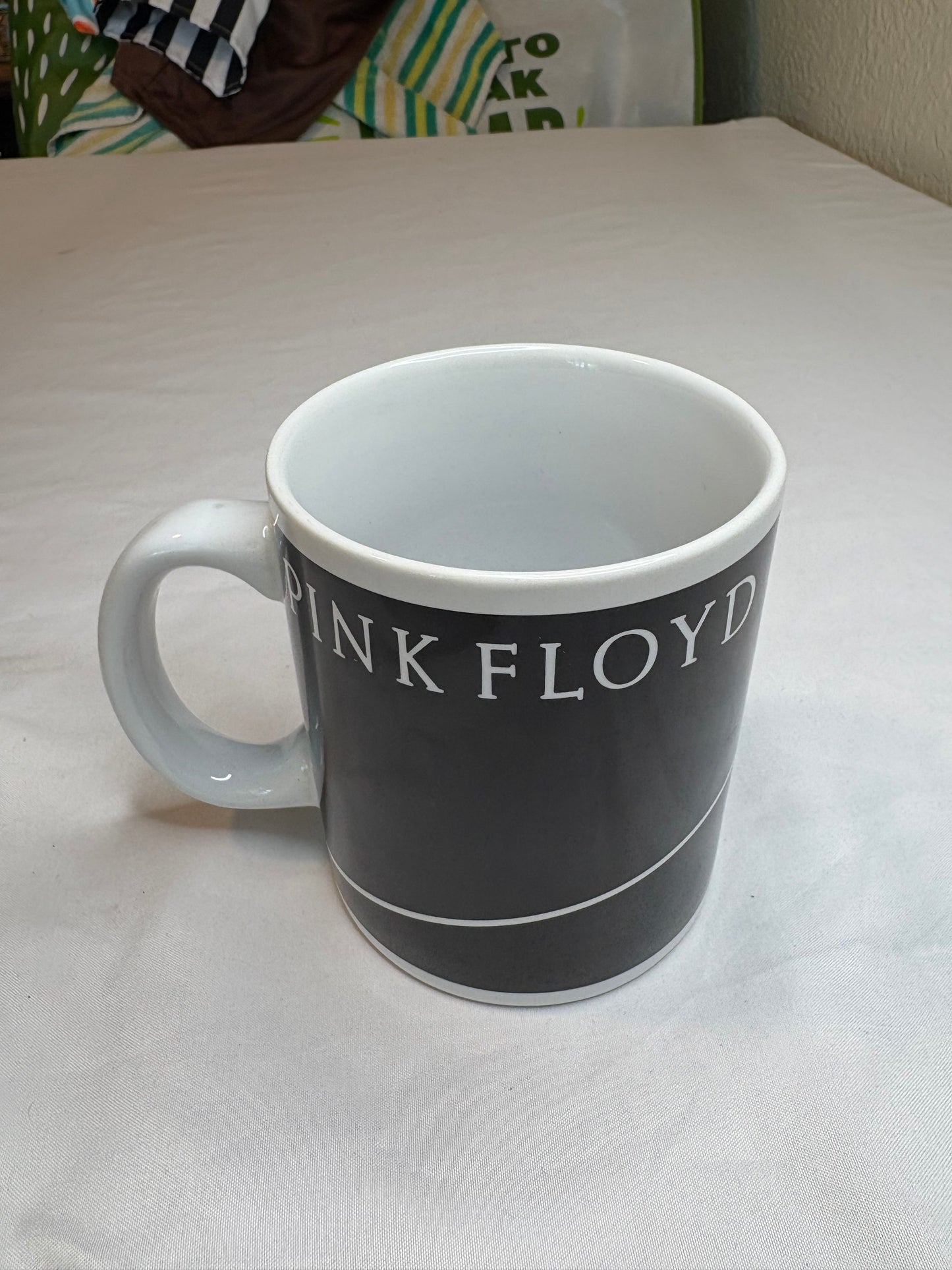 Pink Floyd Dark Side of the Moon Coffee Mug Vandor 2010 Licensed Ceramic Cup