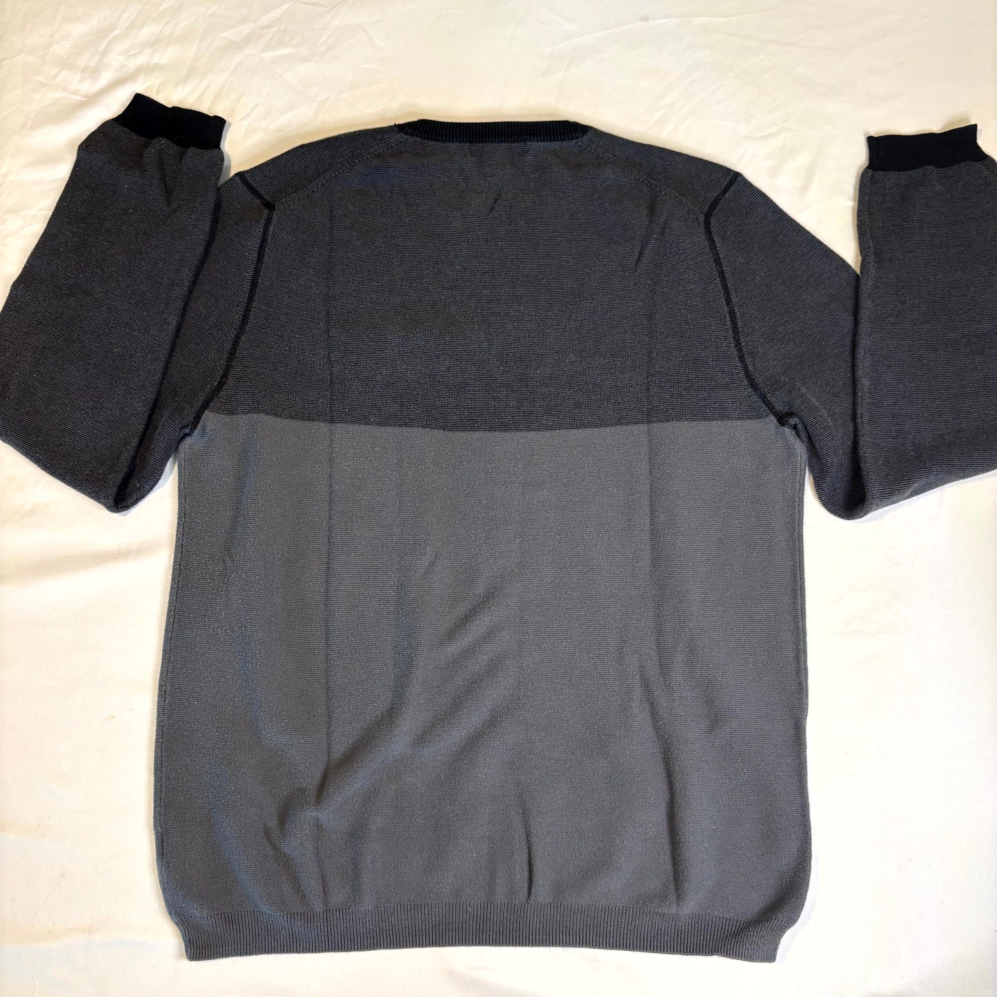 Calvin Klein Men’s Two-Tone Gray Crewneck Sweater L – Charcoal/Graphite Knit