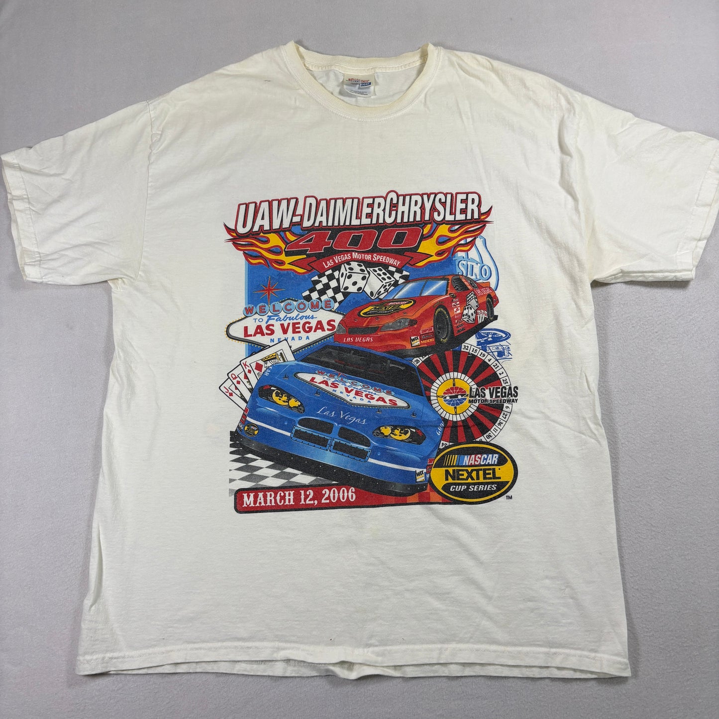Mens XL NASCAR UAW DaimlerChrysler 400 2006 Racing Graphic Tshirt Vintage Tee