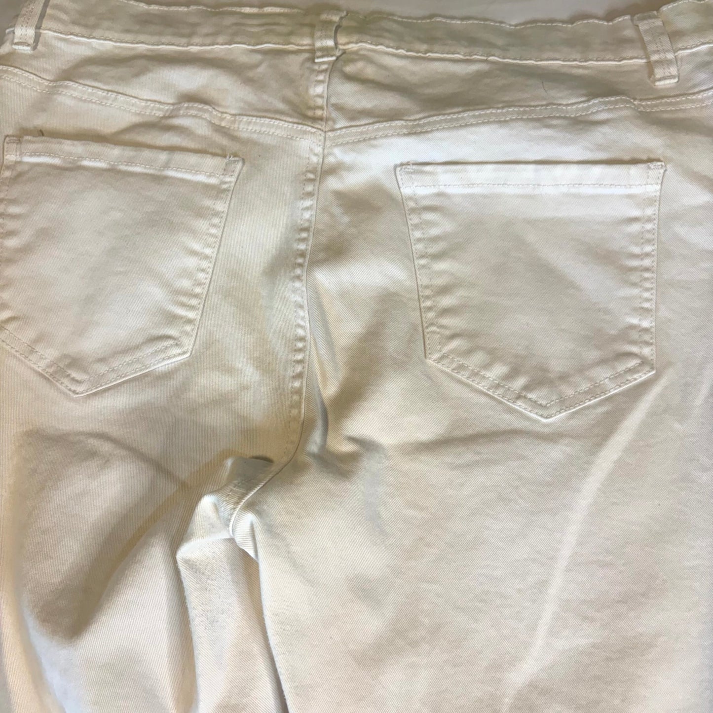 Gloria Vanderbilt Women’s Amanda Jeans 18W White Straight Leg Classic Fit Plus Size