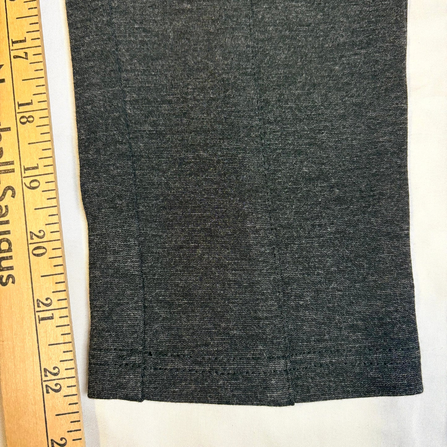 Willow & Clay Women’s Pants Size L Black Slim Fit Stretch Ankle Zip Pocket Leggings