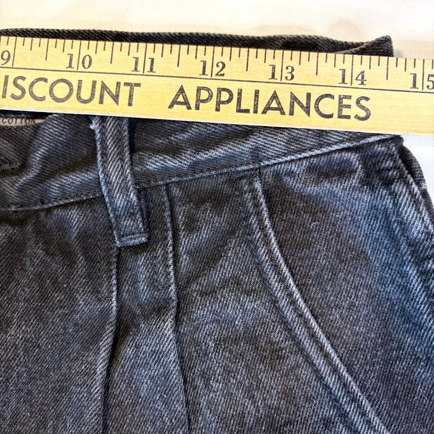 Bill Blass Women’s Jeans Size 12 Black High Waist Pleated Tapered Leg Denim Pants
