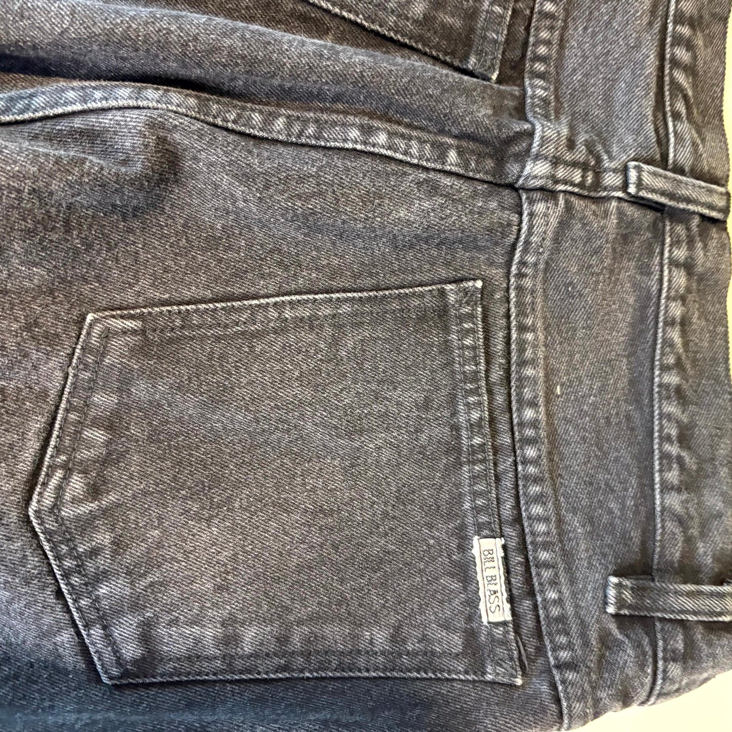 Bill Blass Women’s Jeans Size 12 Black High Waist Pleated Tapered Leg Denim Pants