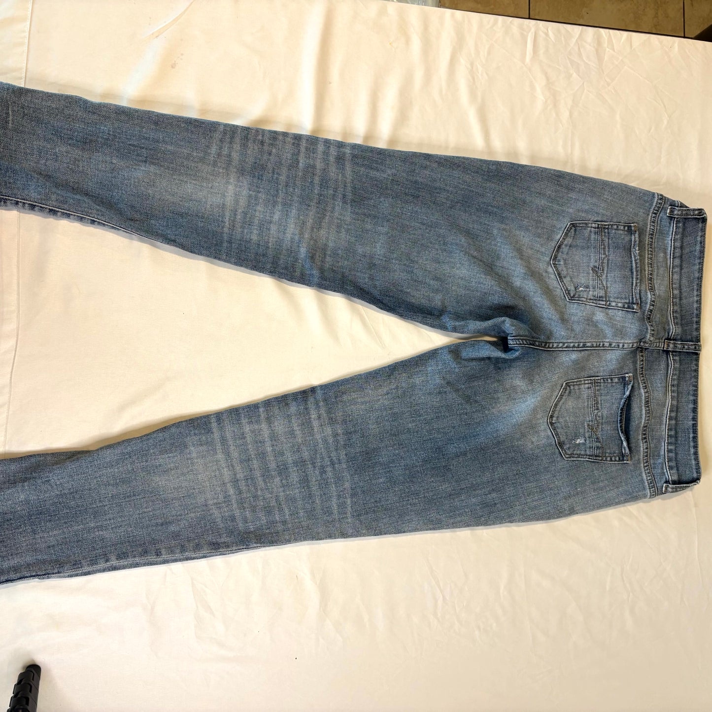 Soho New York & Company Women’s Boyfriend Jeans Size 6 Distressed Blue Denim