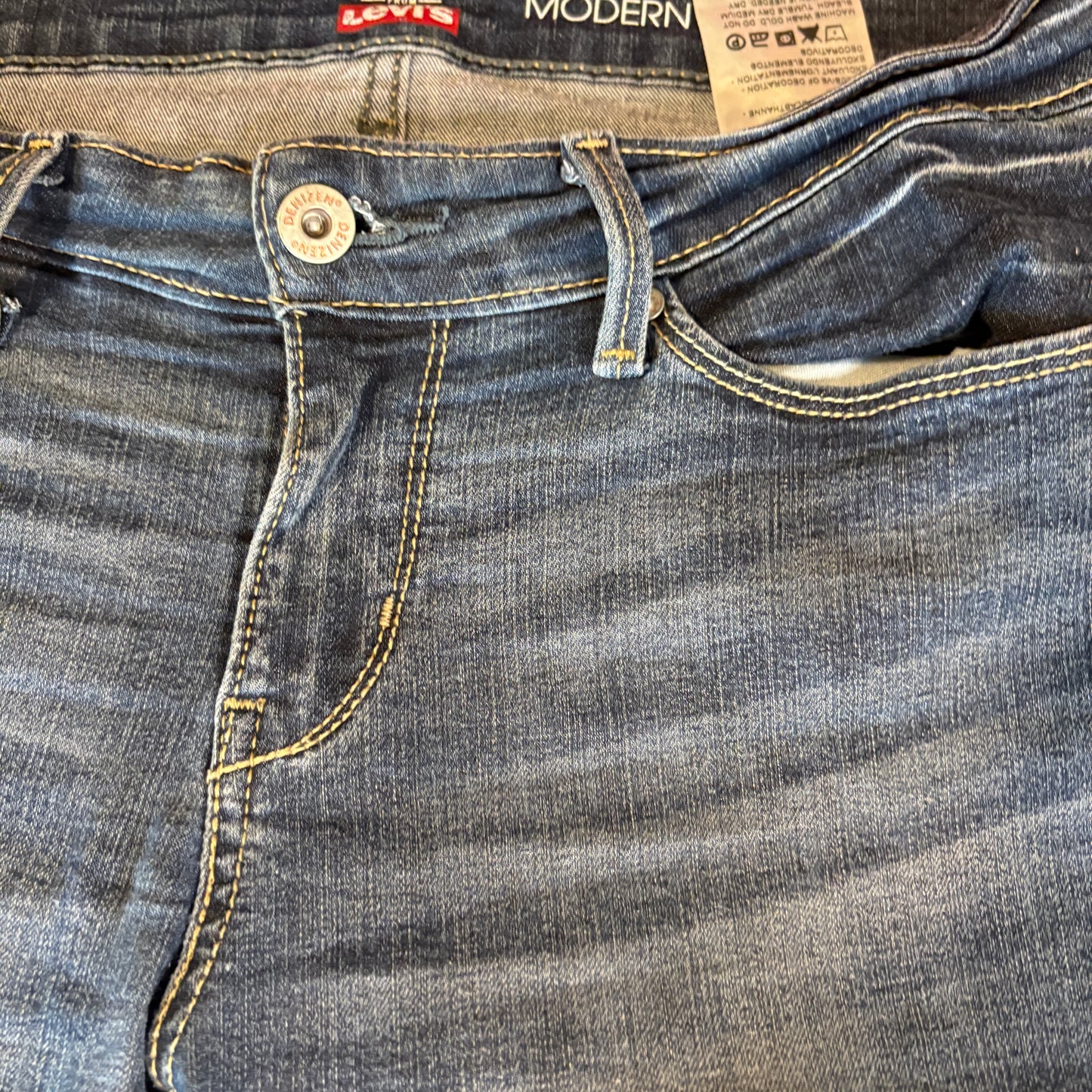 Denizen Pants Levi’s Women’s Jeans W28 L32 Blue Modern Skinny Stretch Denim