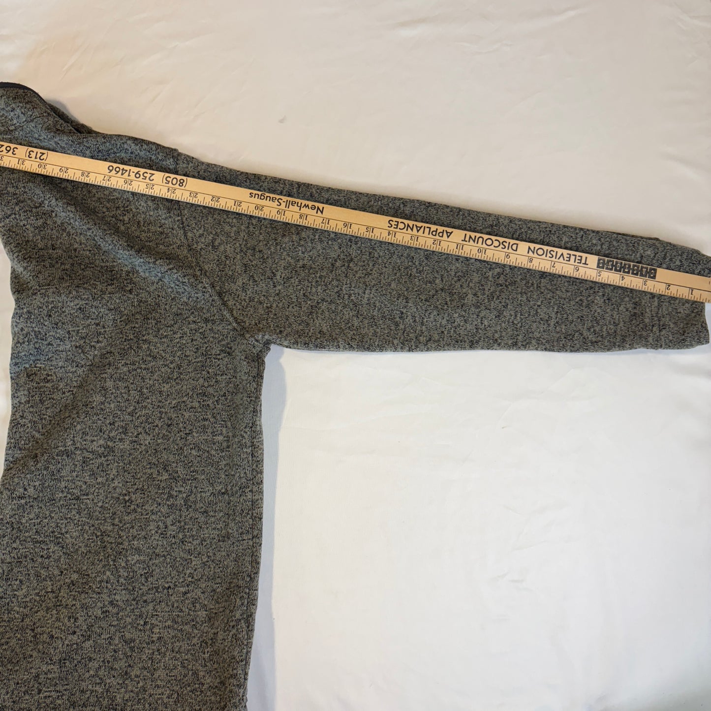 Eddie Bauer Men’s Pullover Sweater XL Gray Button Mock Neck Fleece Lined Warm
