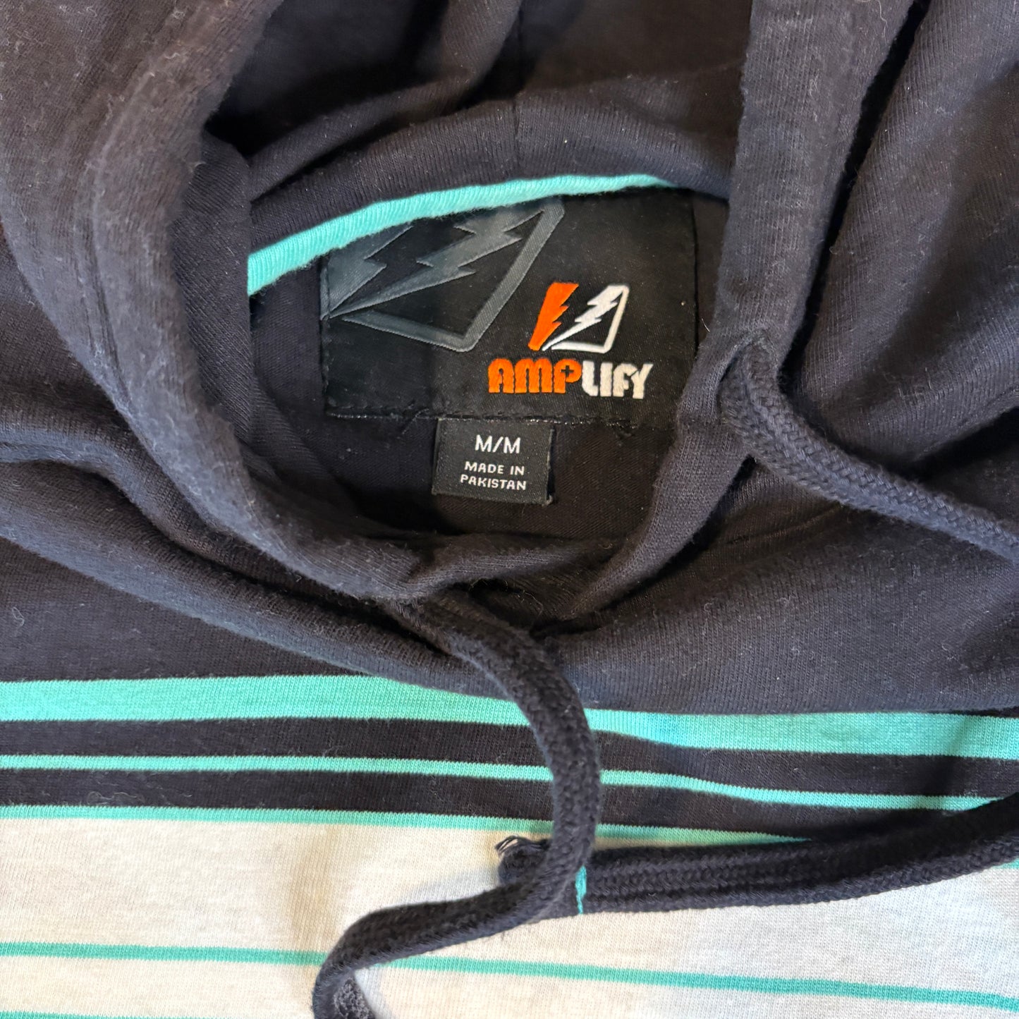 Amplify Hoodie Sweatshirt Striped Black Gray Green Pocket Men’s Size M Medium