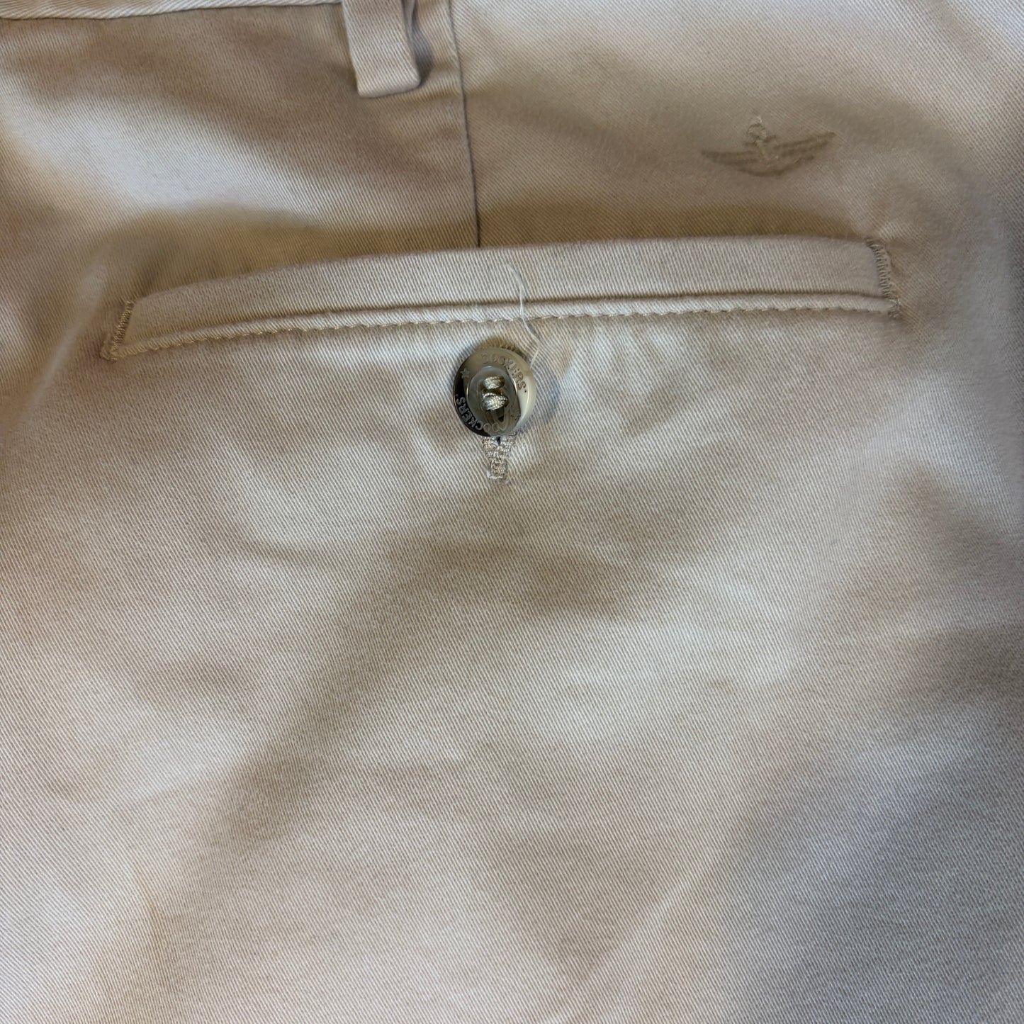 Dockers Men’s Khaki Pants Relaxed Fit Pleated Front Beige W33 L32