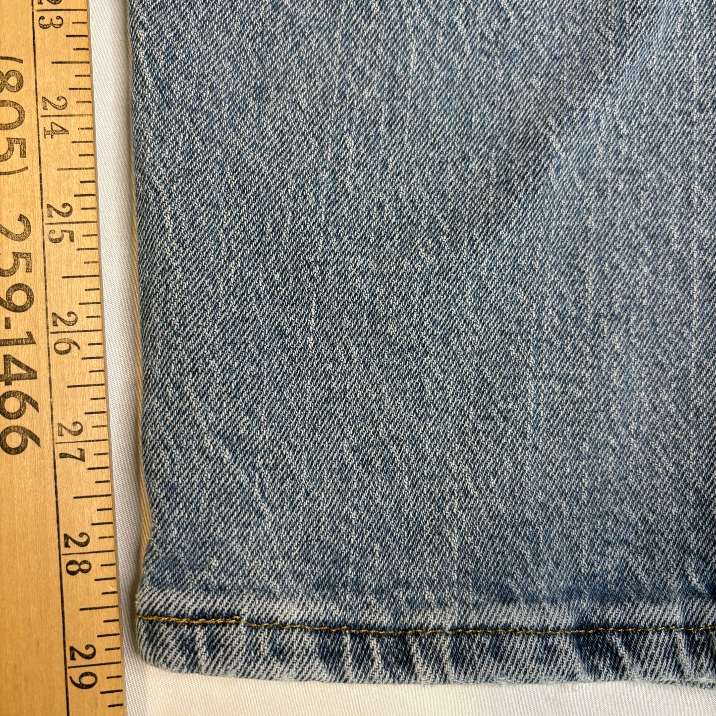 Wrangler Jeans Men’s 34x32 Blue Denim Straight Leg Comfort Stretch Mid Rise