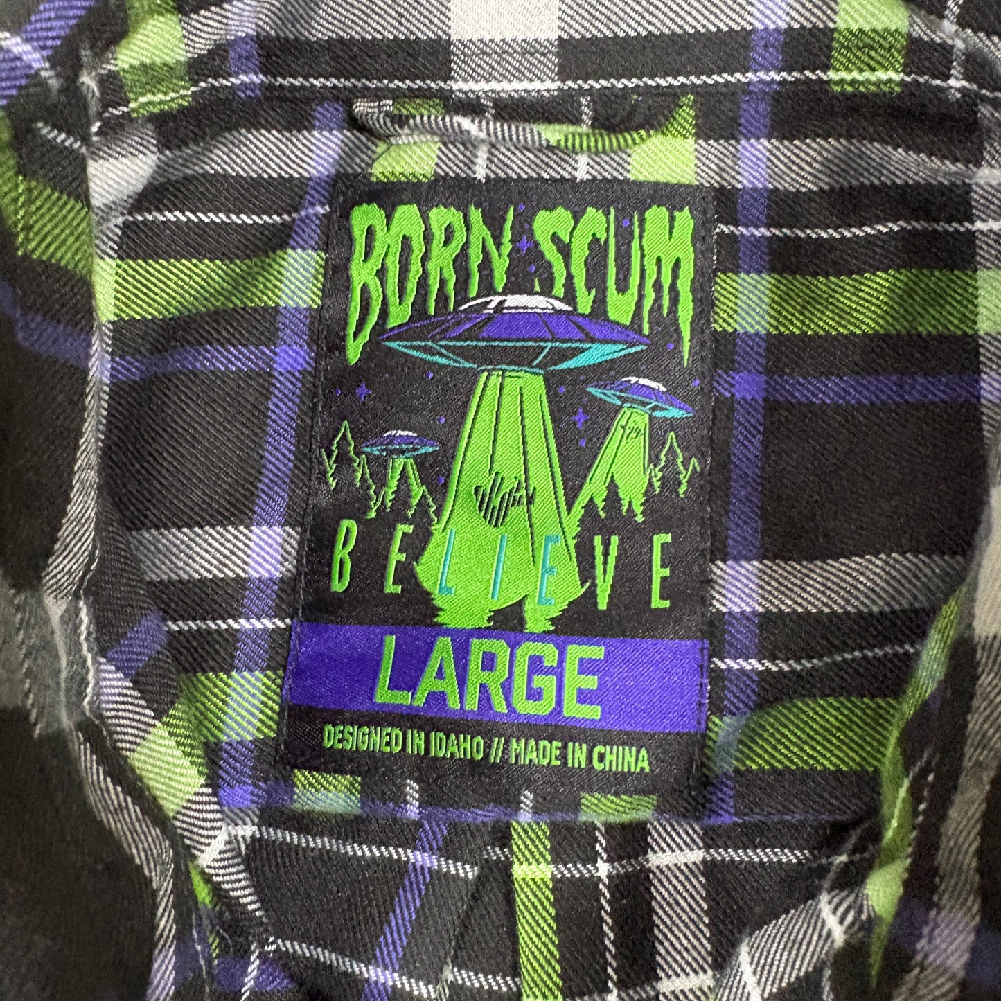 Born Scum Flannel Shirt Mens Large Green Black Plaid NWT Streetwear Grunge