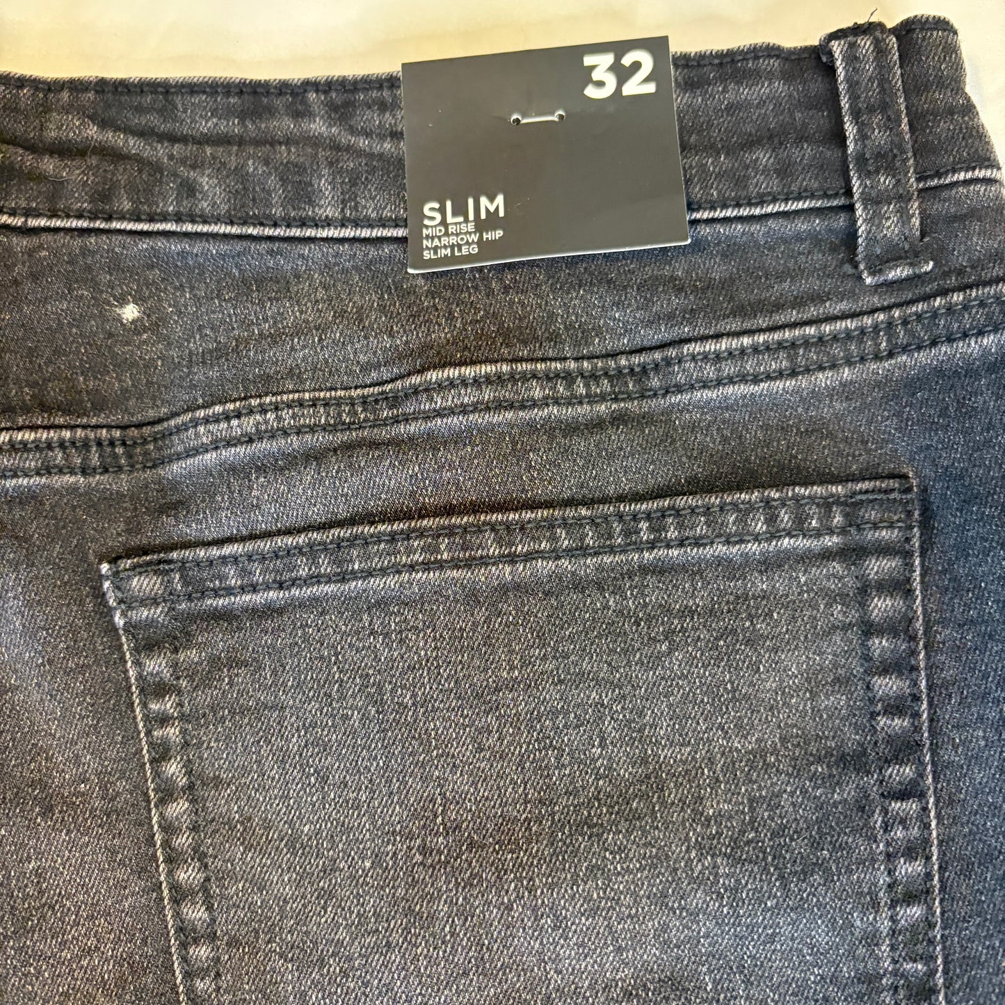 Forever 21 Men’s Slim Jeans 32x32 Black Wash Stretch Denim Modern Casual Pants NWT