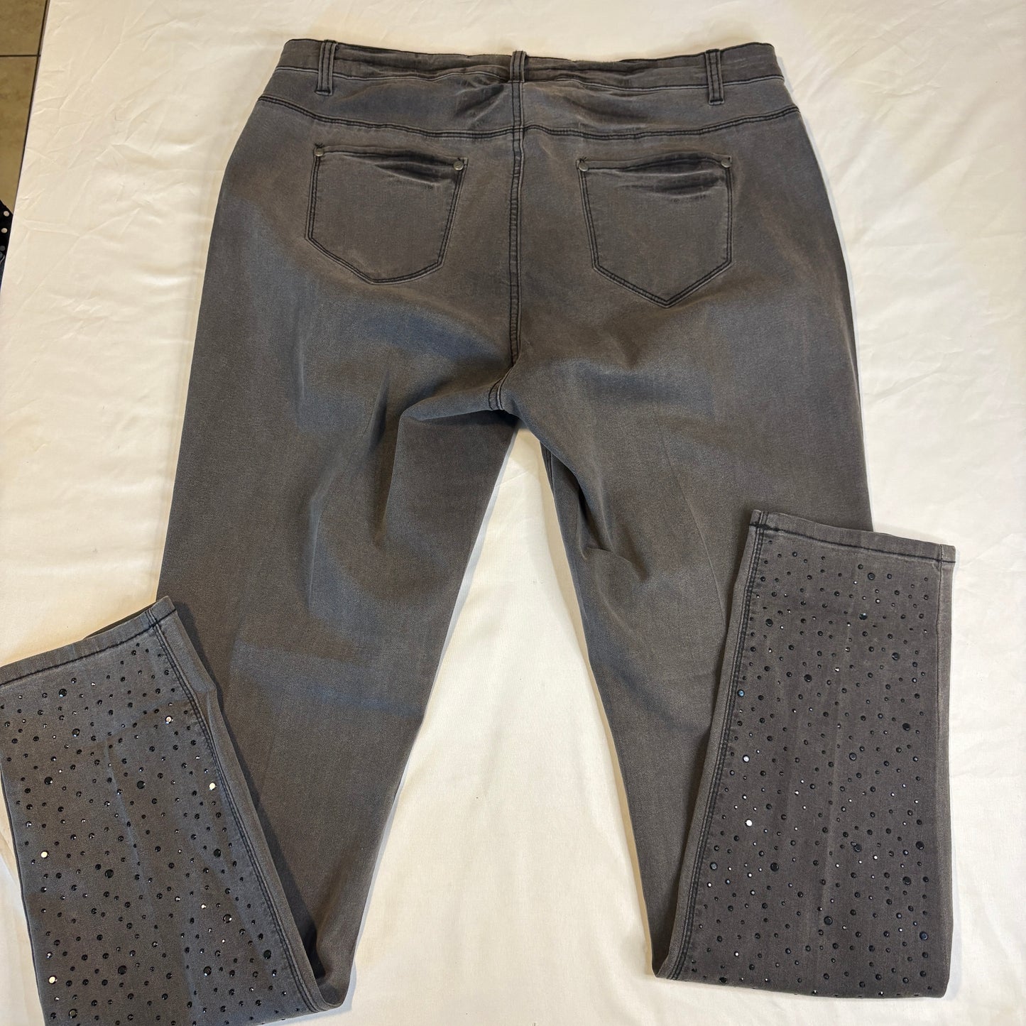 Ashley Stewart Women’s 14 Skinny Jeans Gray Rhinestone Embellished Stretch Denim