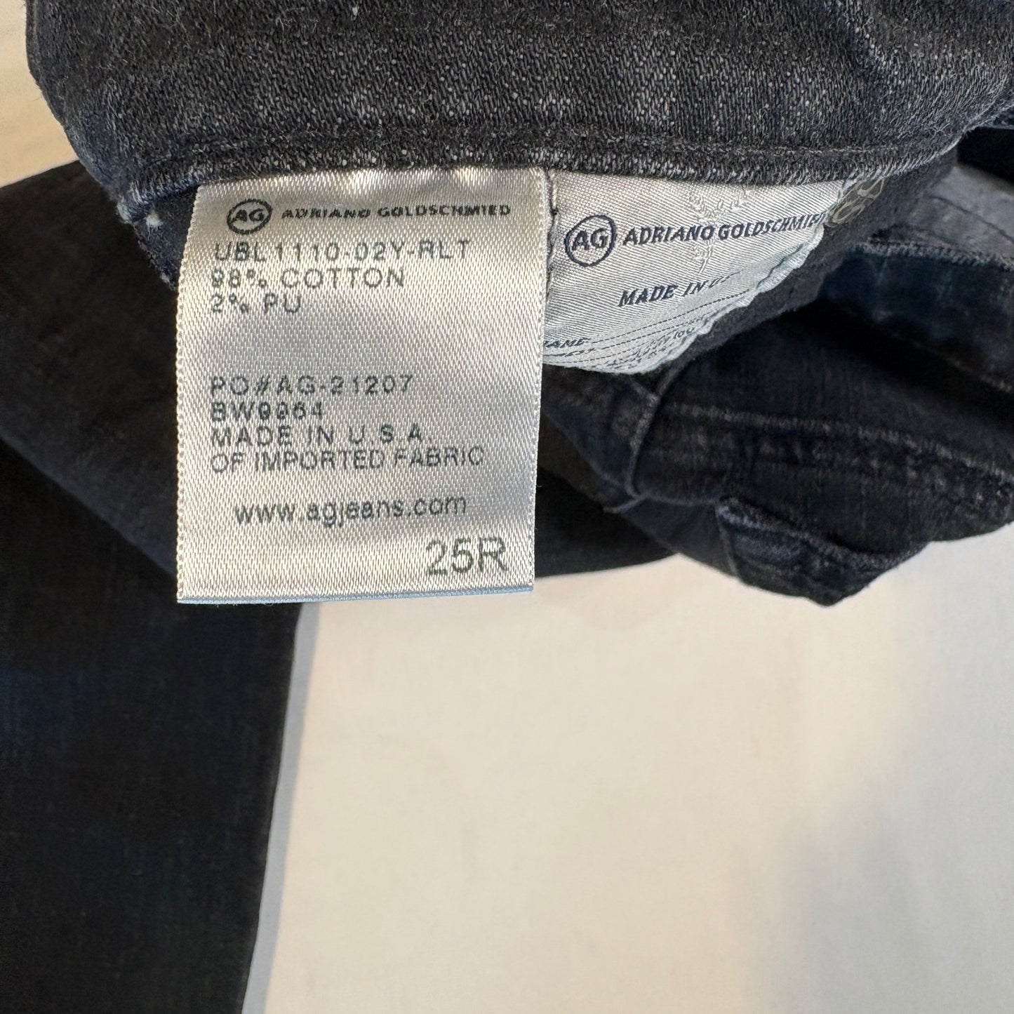 AG Adriano Goldschmied The Stilt Cigarette Leg Jeans Women’s 25R Dark Wash USA