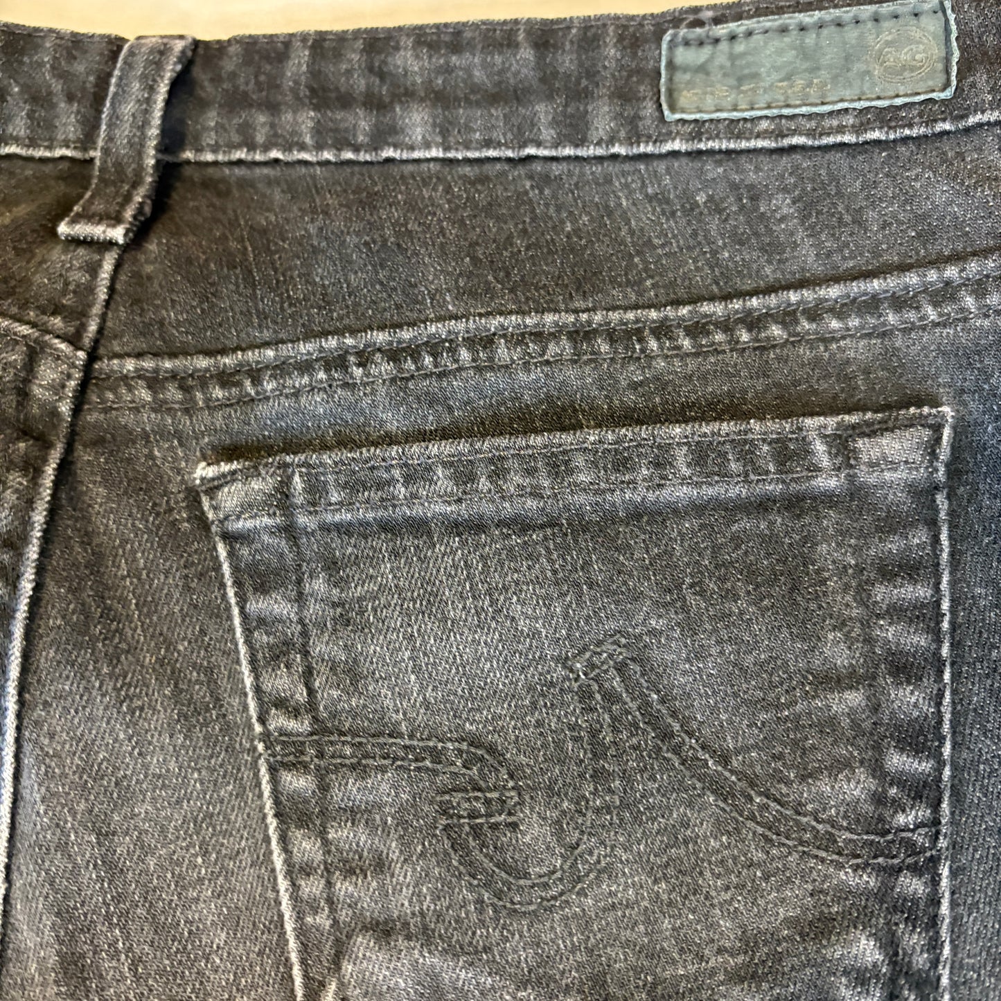 AG Adriano Goldschmied The Stilt Cigarette Leg Jeans Women’s 25R Dark Wash USA