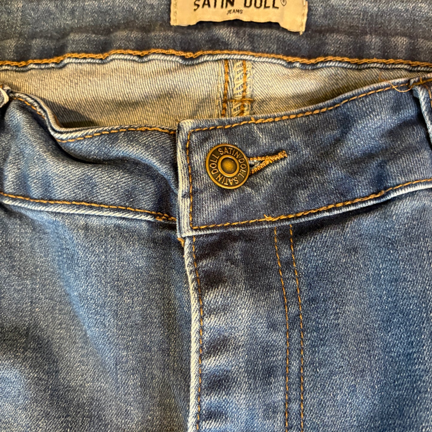 Women’s Size 22 Blue Jeans Rhinestone Studded Pockets Baggy Bootcut Frayed Hem