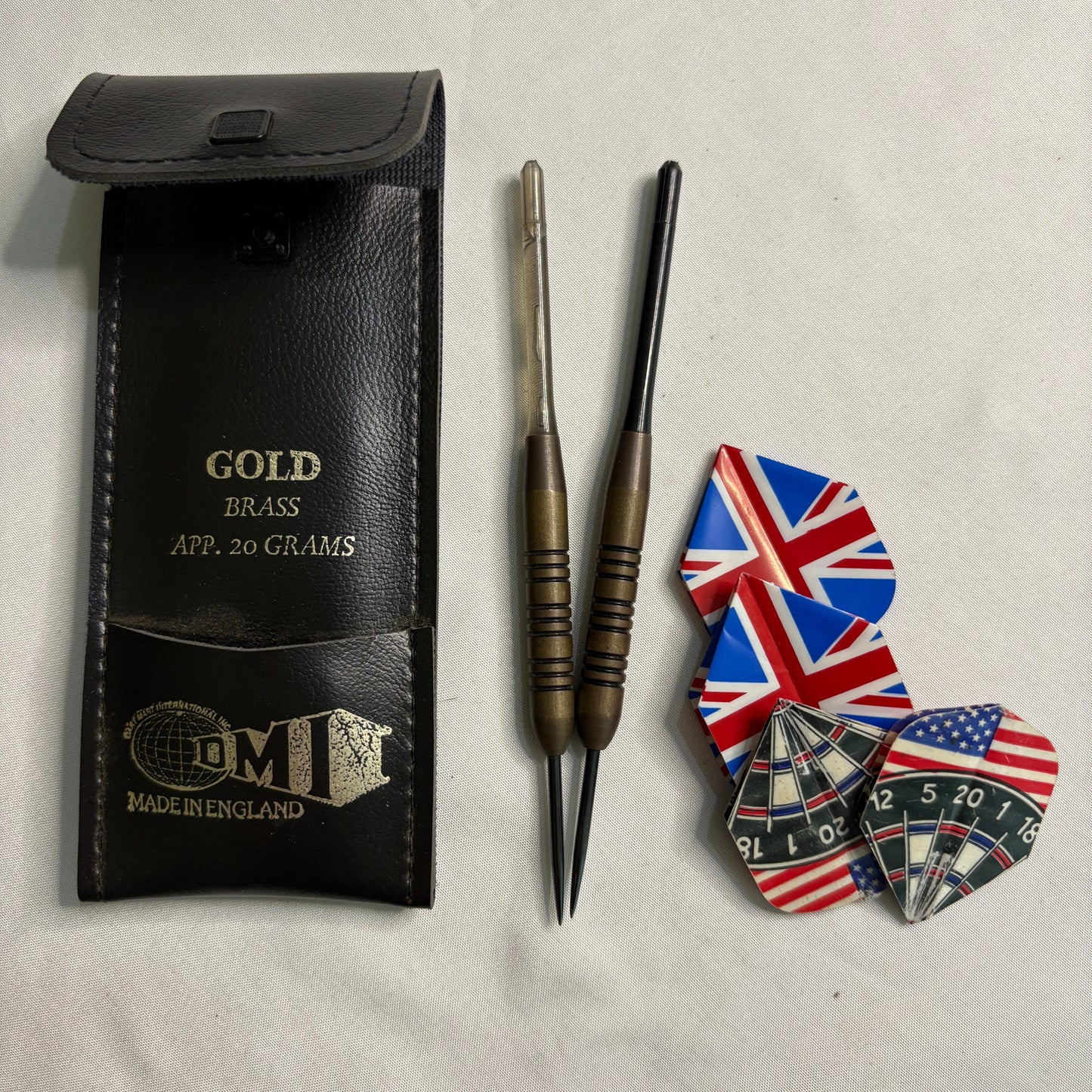 Vintage DMI Gold Brass Darts 20g with Case & Flights Made in England