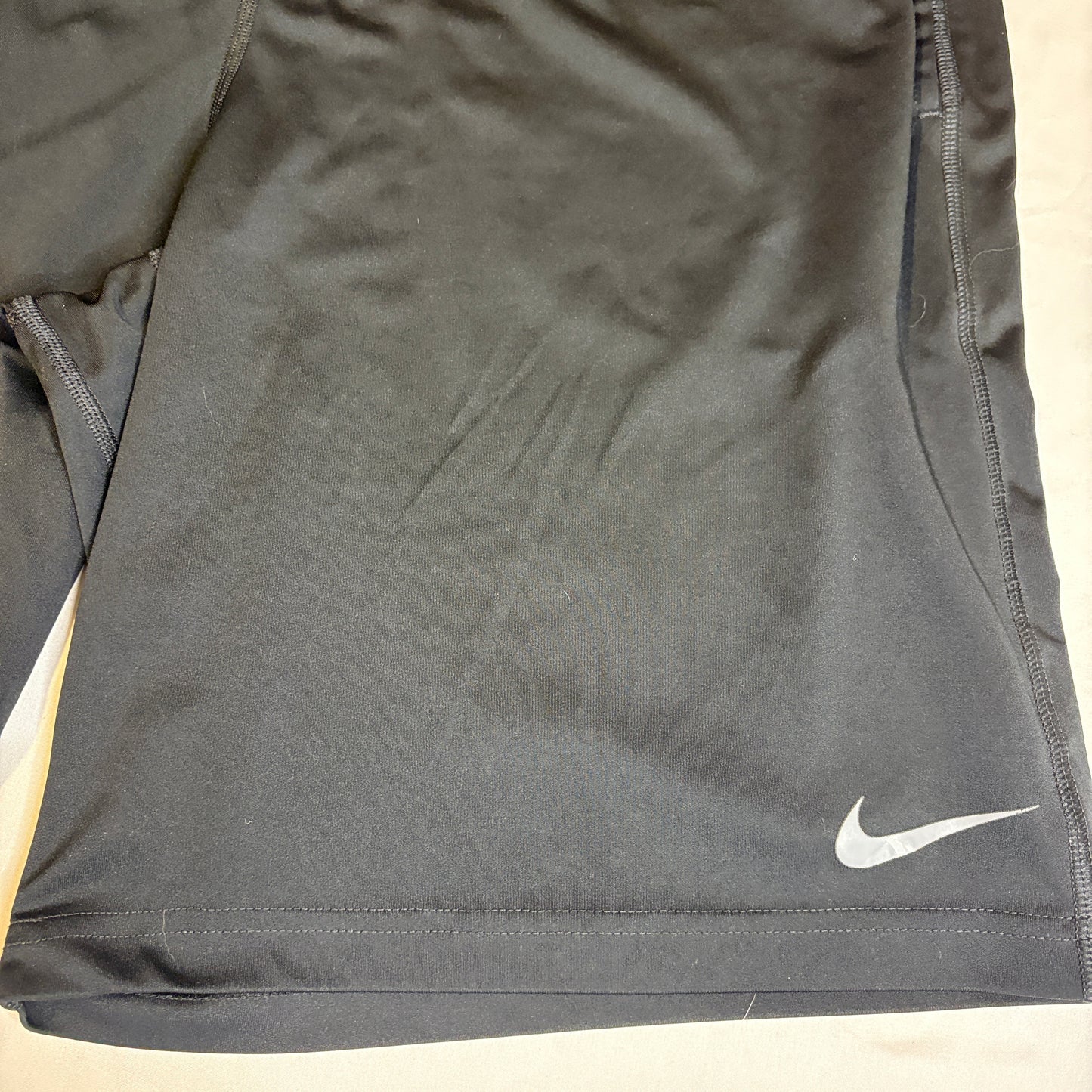 Nike Dri-Fit Training Shorts Mens Large Black Athletic Running Gym Basketball L
