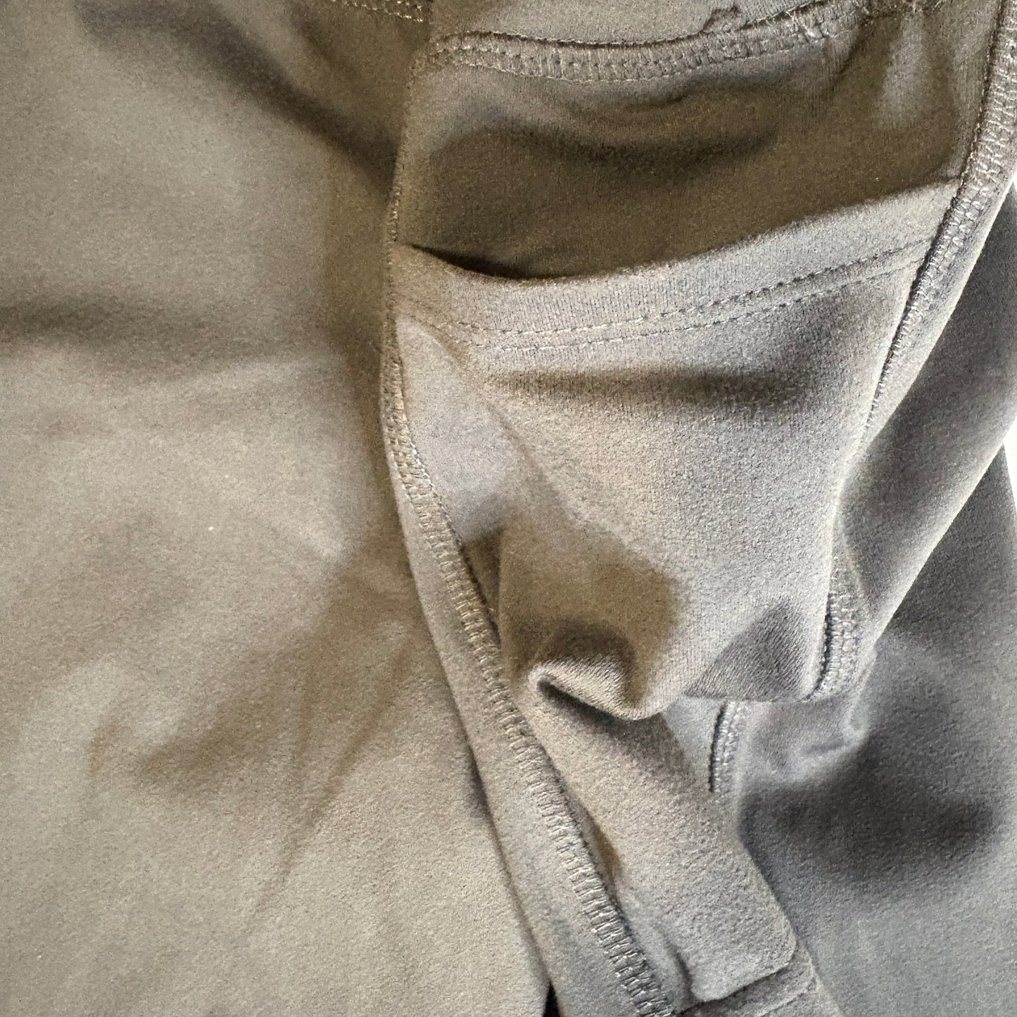 Jockey Yoga Pants Womens Medium Gray High Rise Stretch Leggings Pockets Athleisure