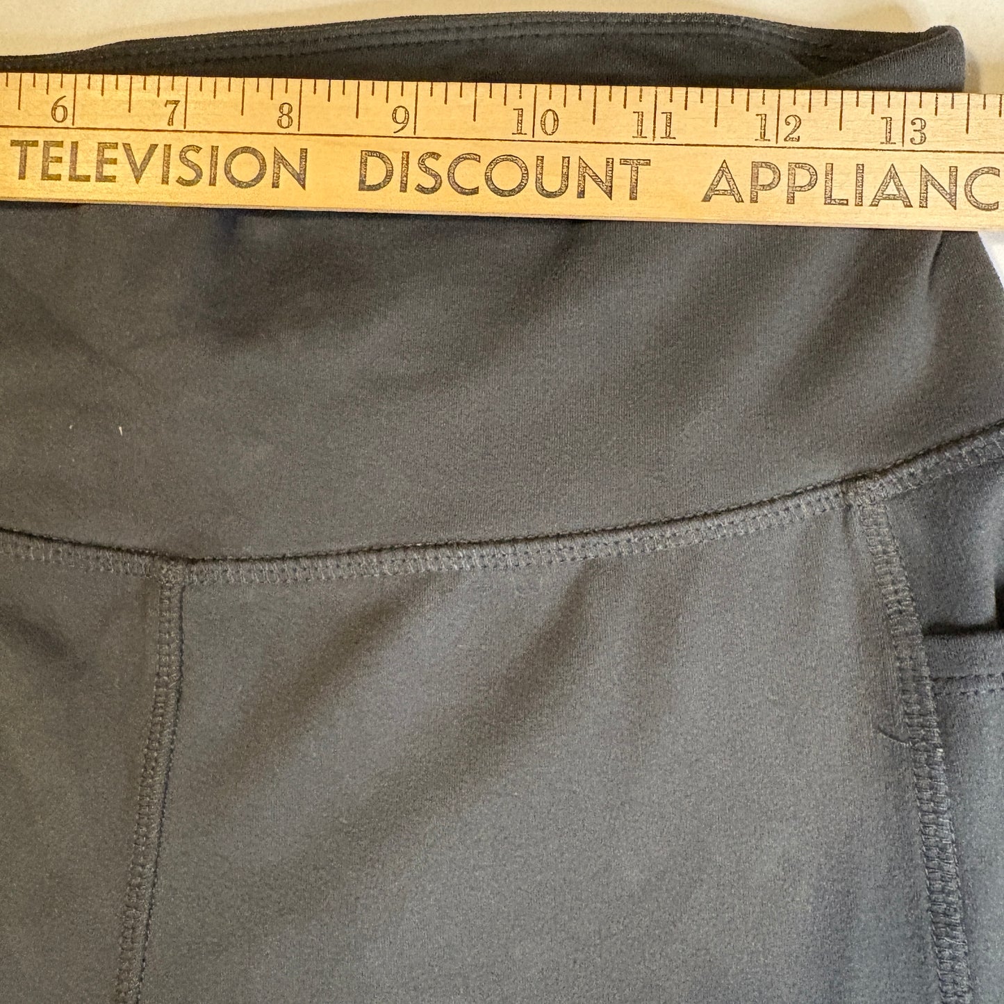 Jockey Yoga Pants Womens Medium Gray High Rise Stretch Leggings Pockets Athleisure