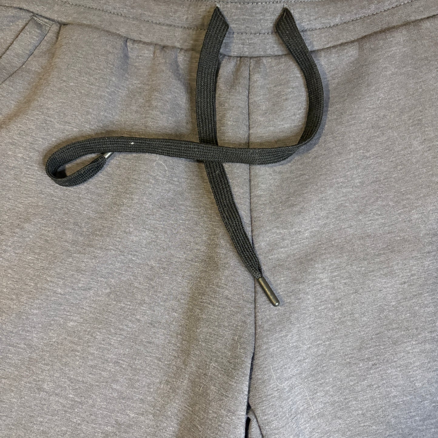 32 Degrees Cool Men’s Gray Athletic Shorts Size L Drawstring Casual Lounge Gym