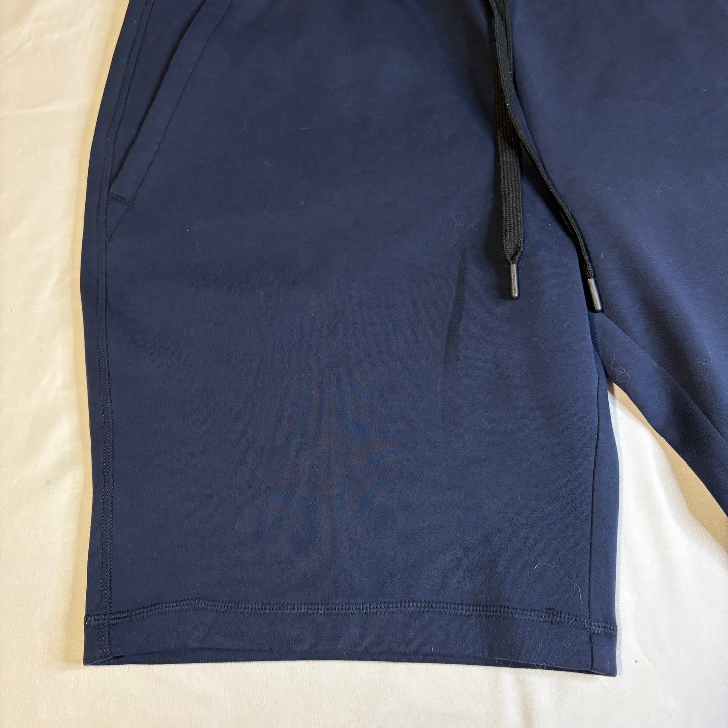 32 Degrees Cool Men’s Navy Blue Athletic Shorts Size L Drawstring Lounge Gym
