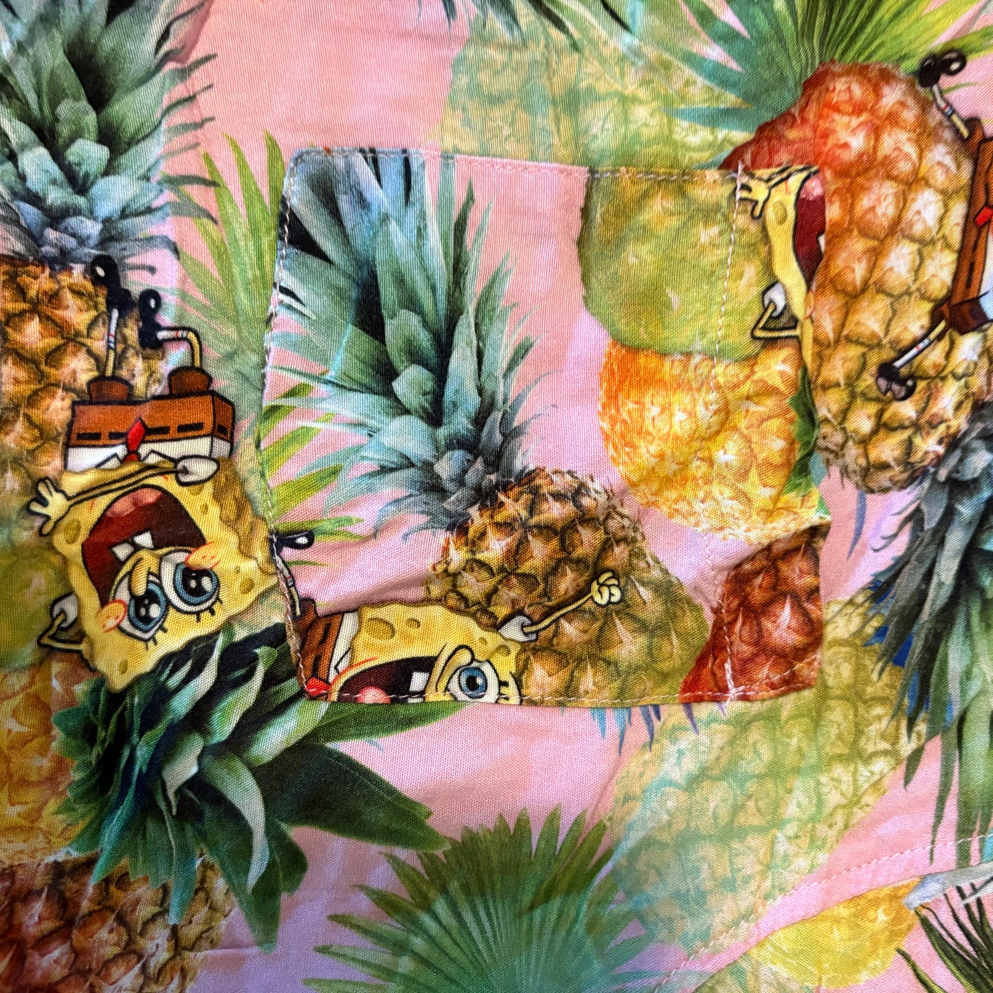 SpongeBob Pineapple Shirt Mens S H&M Divided Button Up Tropical Cartoon Summer