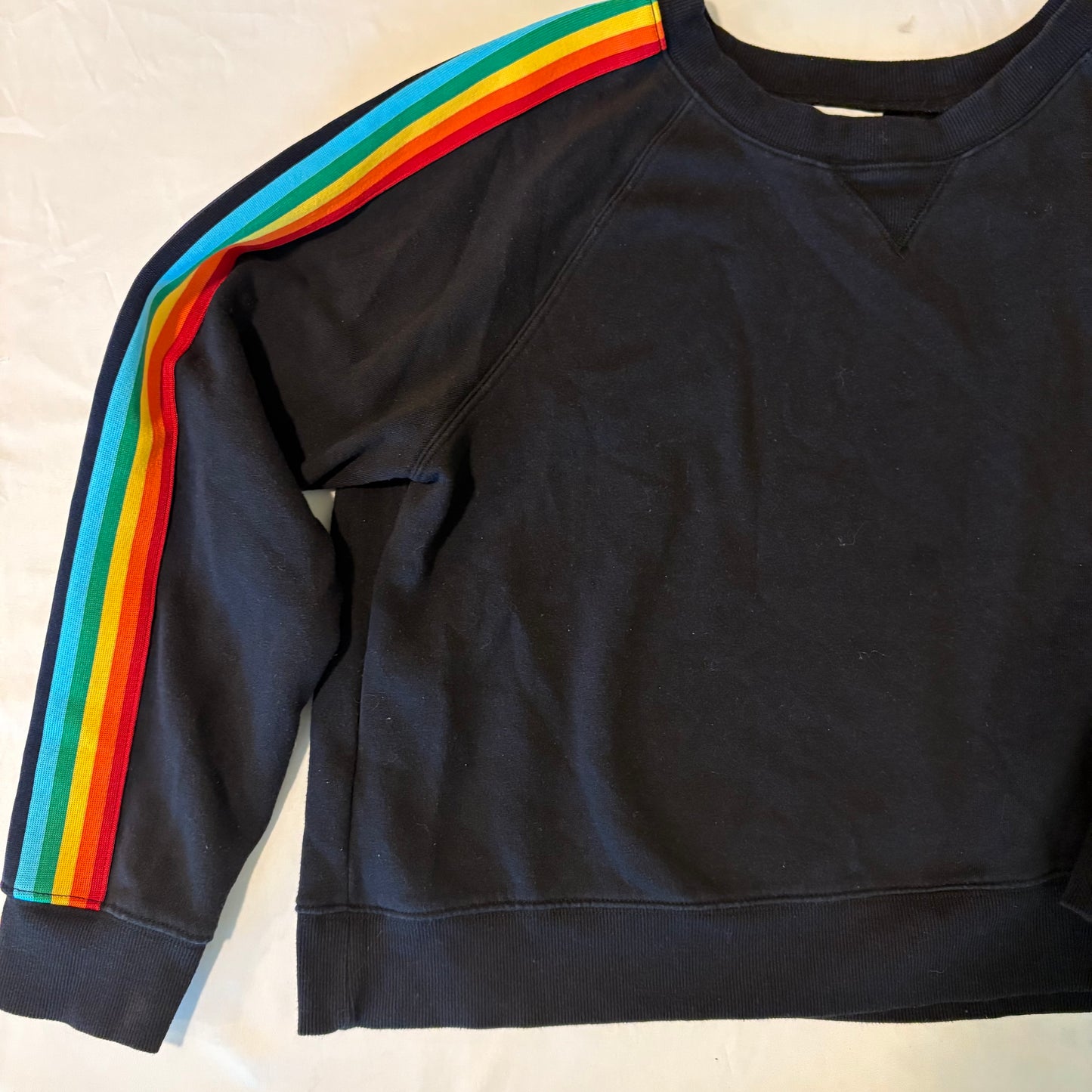 Arizona Jean Co Rainbow Stripe Sleeve Black Pullover Sweatshirt Women’s L