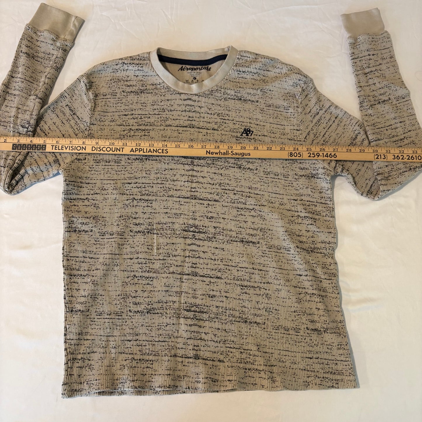 Aeropostale Men’s Thermal Shirt L Long Sleeve Waffle Knit Beige Gray Pattern