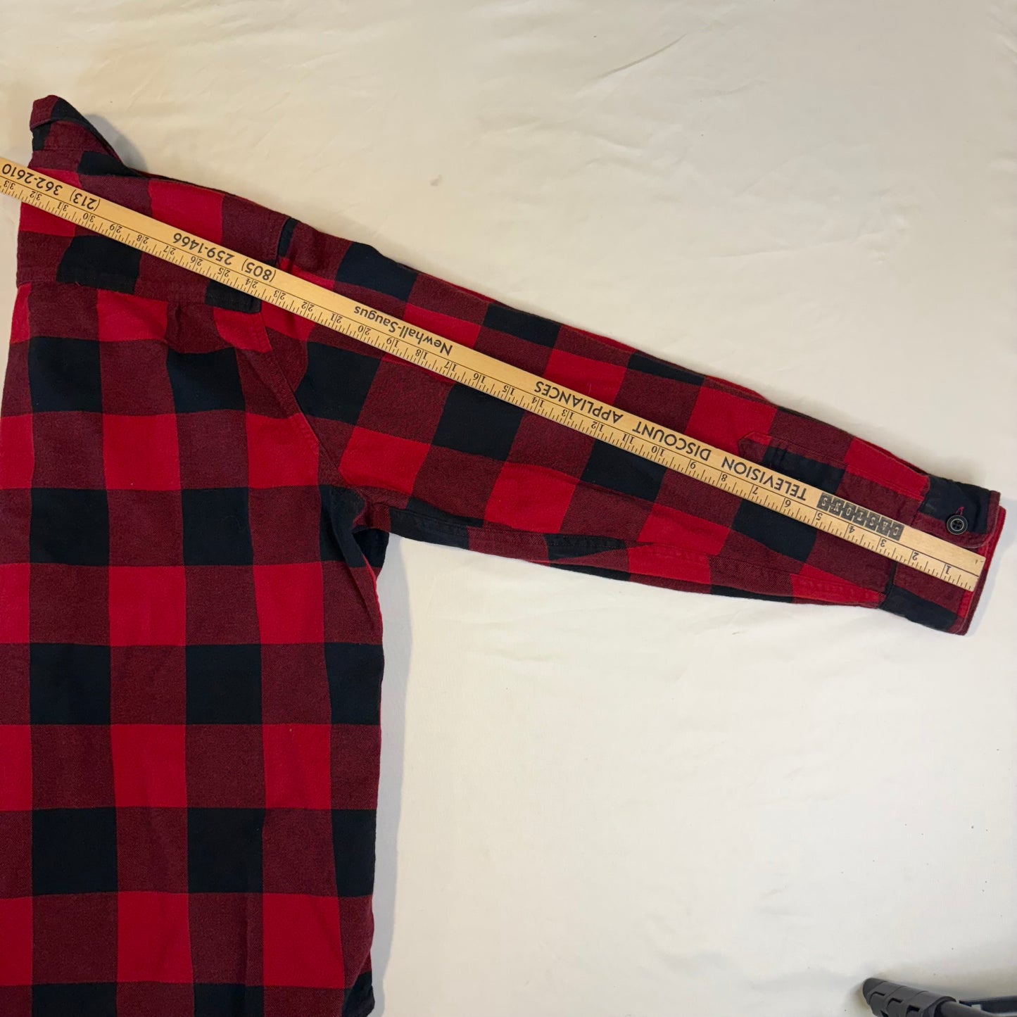American Outdoorsman Men’s Red Plaid Button Up Shirt XL Long Sleeve Outdoor Casual