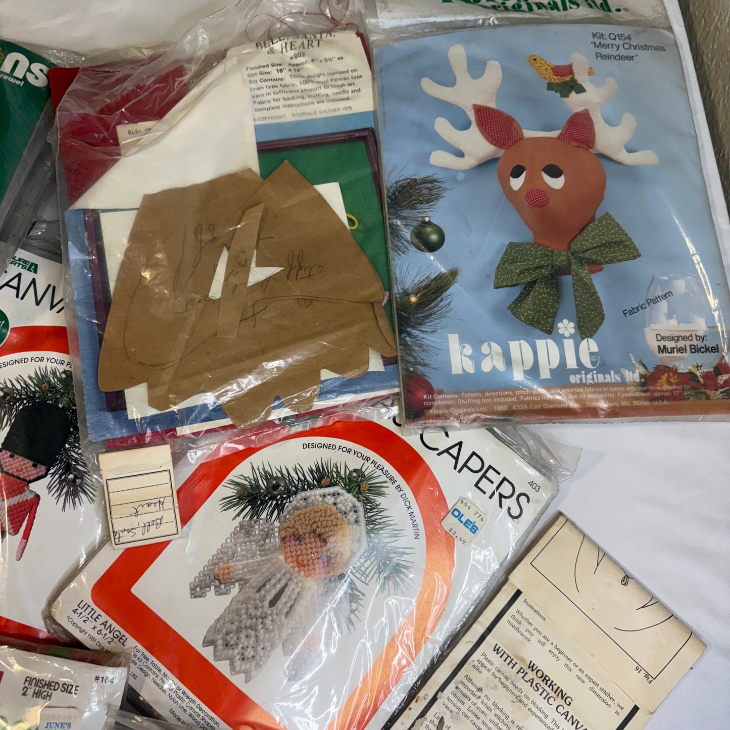 Vintage Craft Kit Lot Bucilla Kappie Paragon Jiffy Christmas Needlepoint Cross Stitch