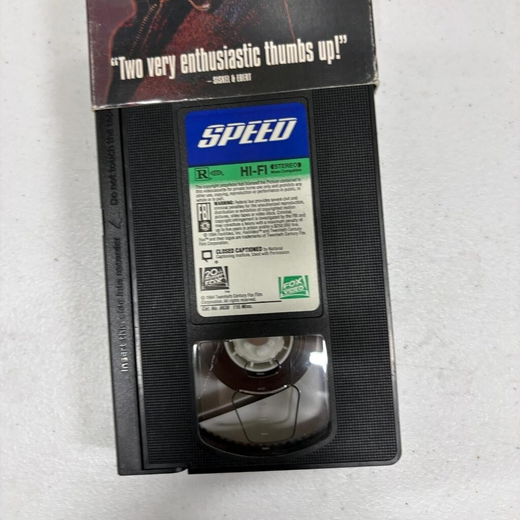 Speed VHS 1994 Keanu Reeves Sandra Bullock Fox Video Action Thriller Movie Tape